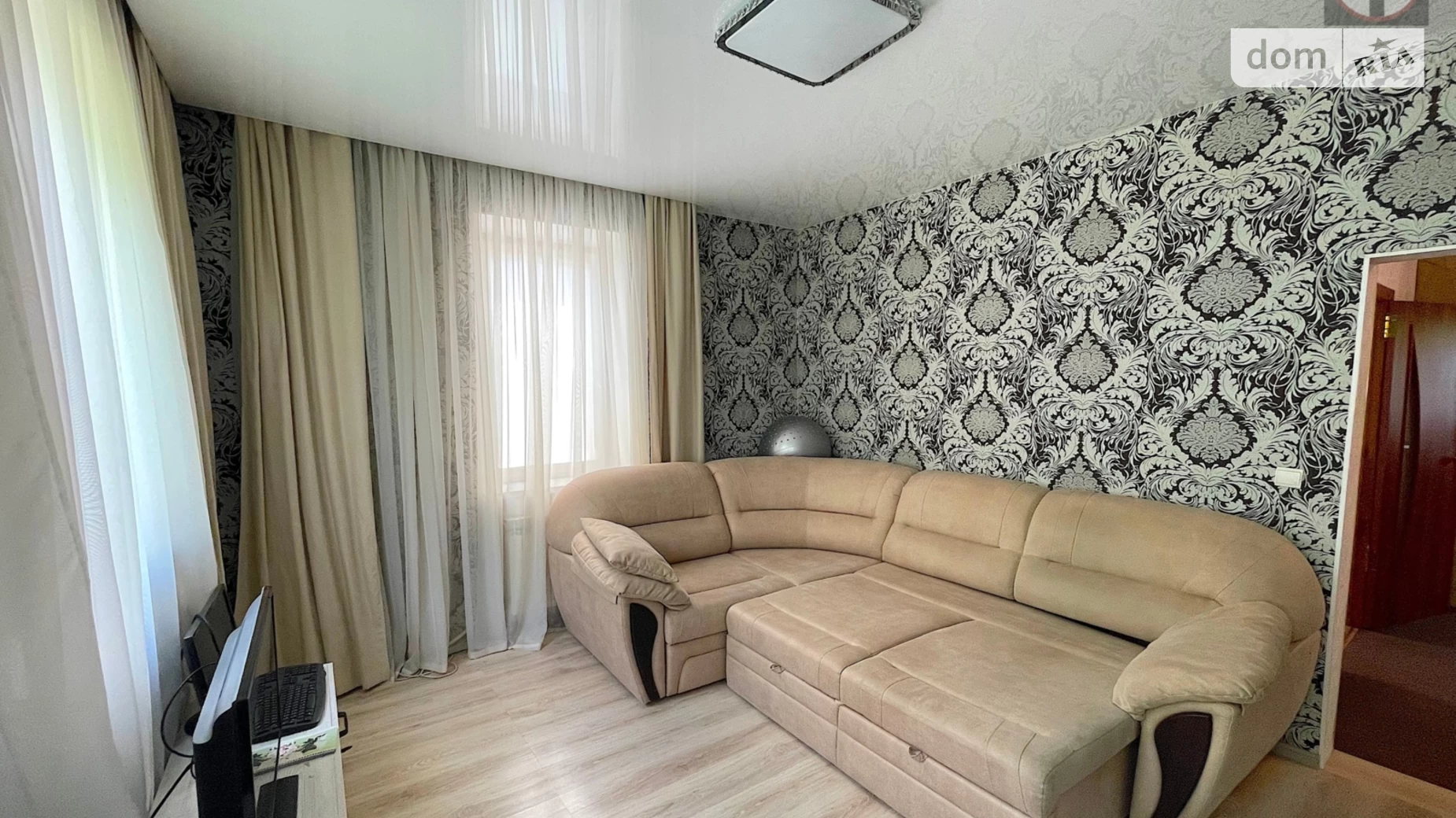 Продается одноэтажный дом 56.6 кв. м с садом, цена: 49500 $ - фото 2