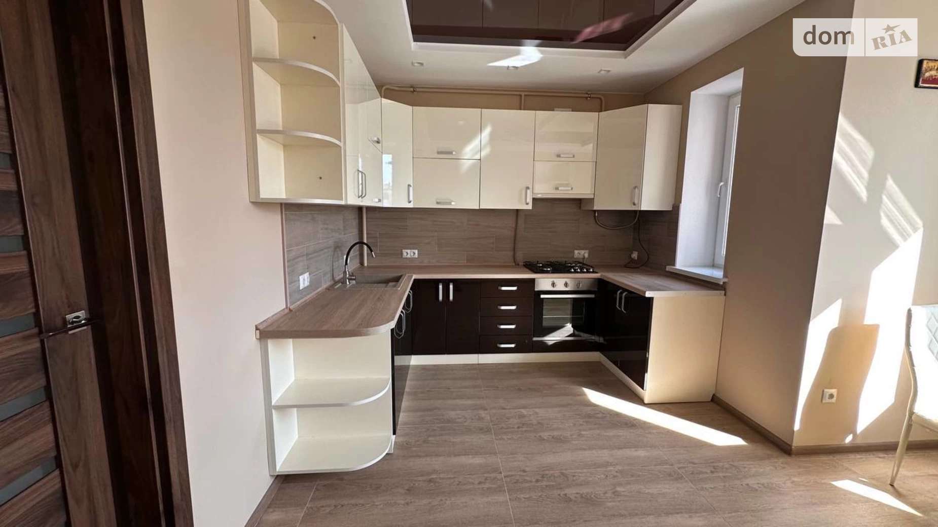 Продається 1-кімнатна квартира 42 кв. м у Крихівцях, вул. Двірська - фото 2