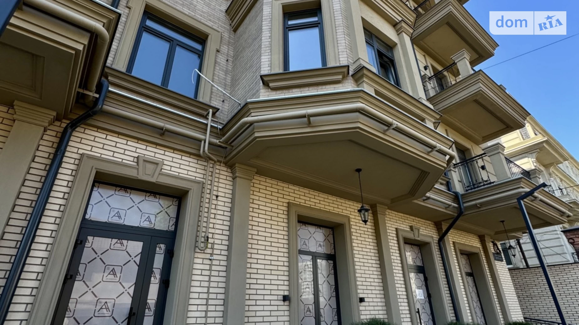 Продается 2-комнатная квартира 128 кв. м в Одессе, Фонтанская дор., 62К - фото 5