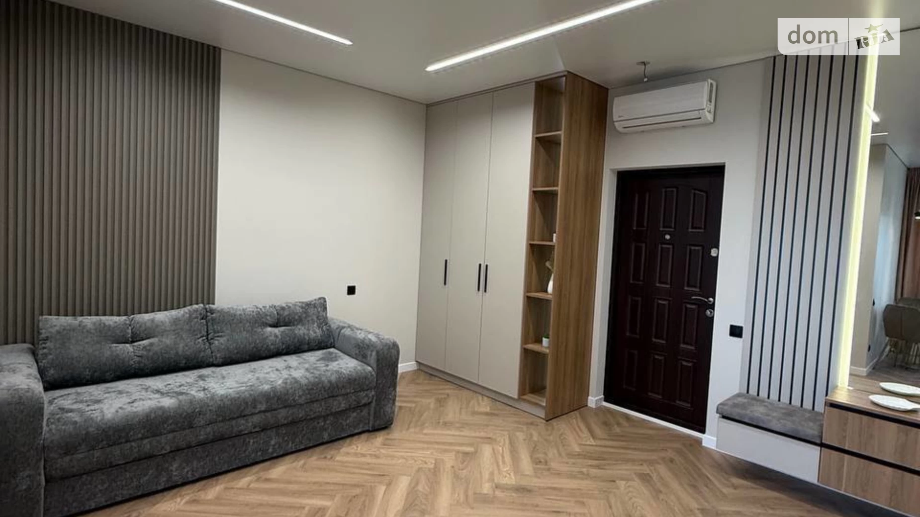 Продается 1-комнатная квартира 43 кв. м в Одессе, ул. Краснова, 1Б - фото 2