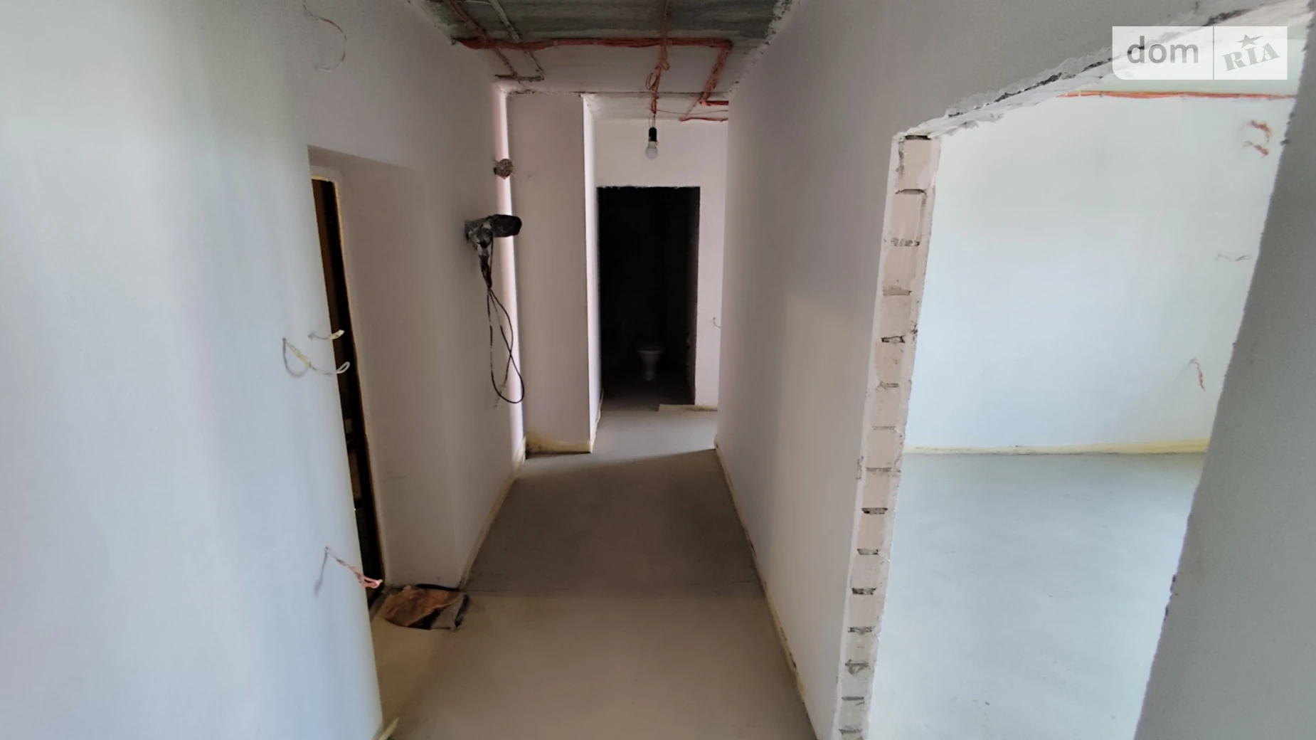 Продается 2-комнатная квартира 68.8 кв. м в Харькове, просп. Любови Малой, 34 - фото 2