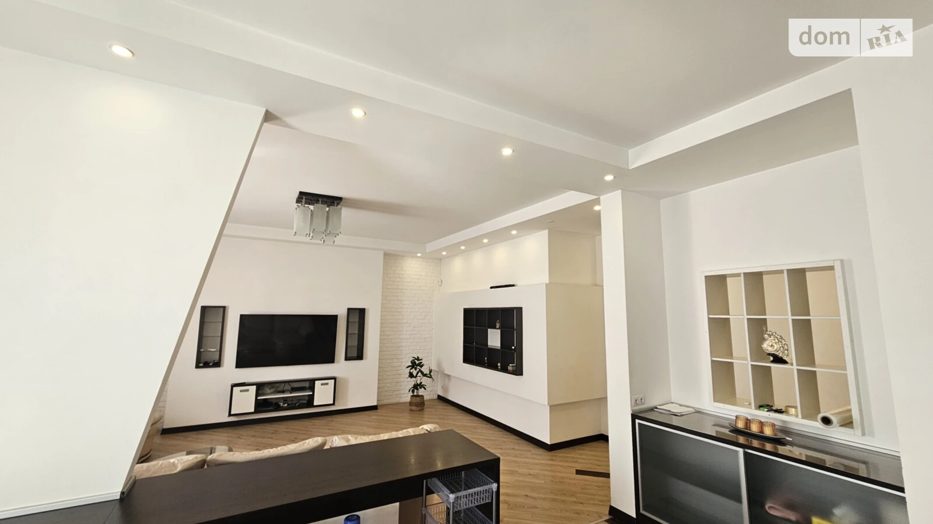 Продается 3-комнатная квартира 140 кв. м в Киеве, ул. Ковпака, 17 - фото 3