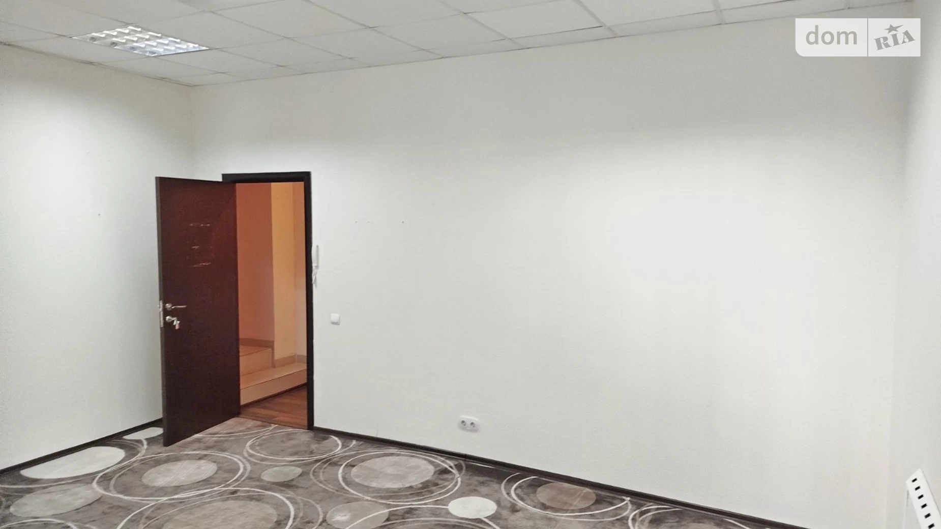 Сдается в аренду помещения свободного назначения 33 кв. м в 3-этажном здании, цена: 22250 грн - фото 2