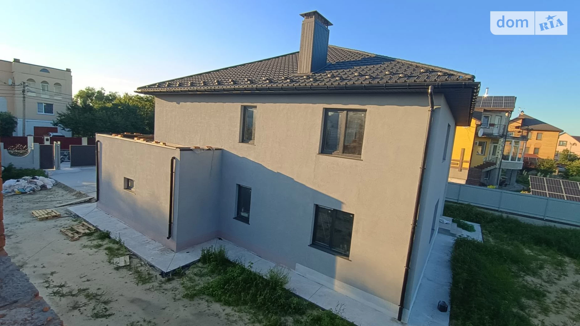 Продается дом на 2 этажа 267.3 кв. м с камином, цена: 175000 $ - фото 4