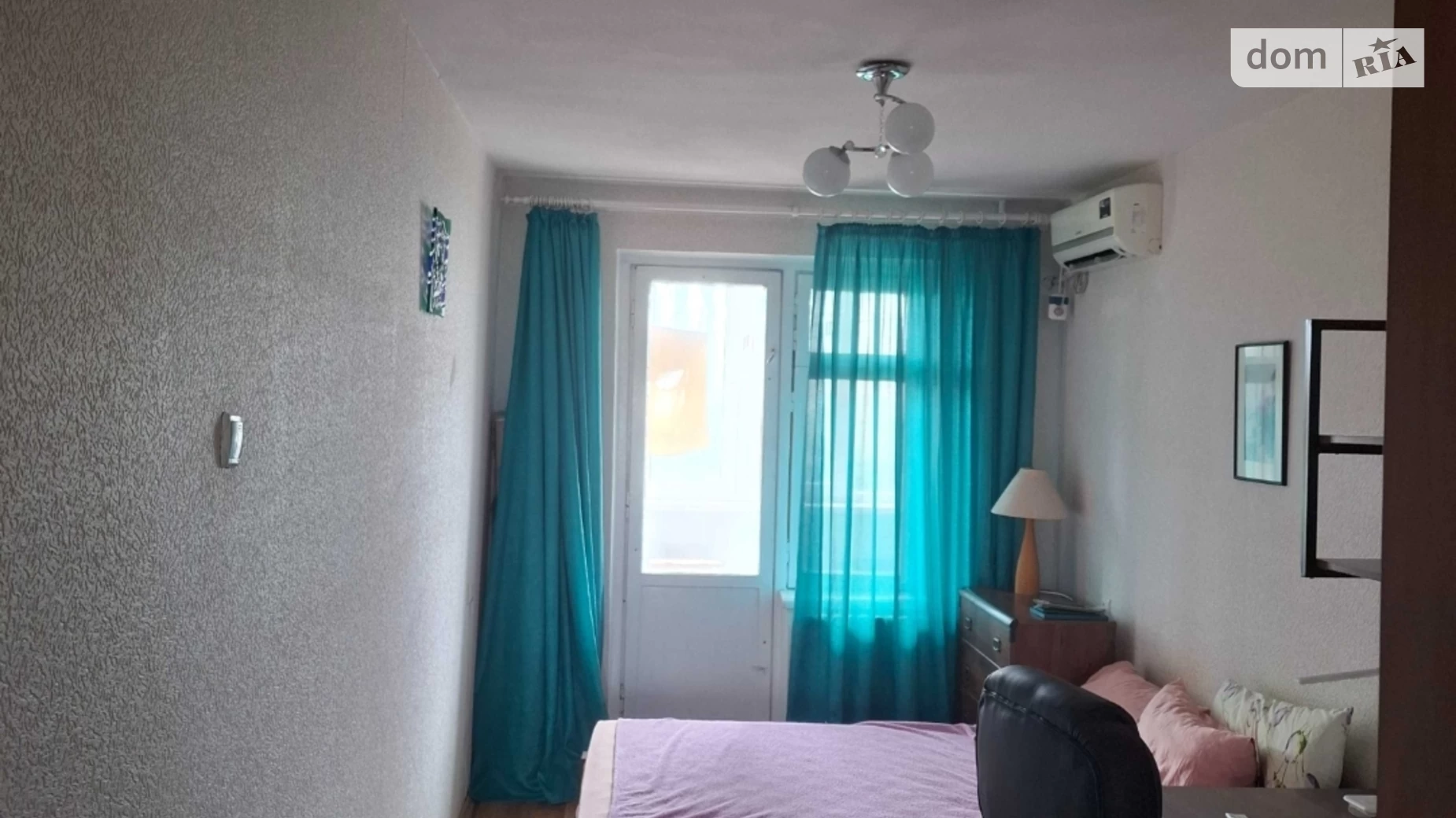 Продается 3-комнатная квартира 62.9 кв. м в Днепре, мас. Красный Камень - фото 2