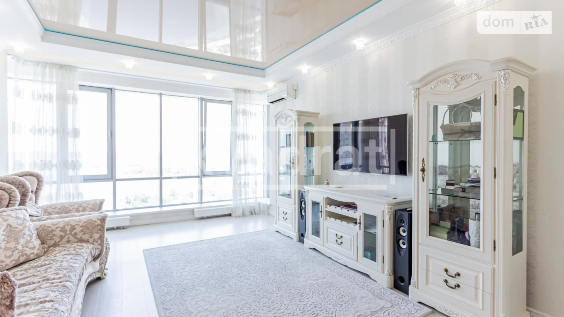 Продается 2-комнатная квартира 86 кв. м в Киеве, наб. Днепровская, 14Б - фото 2