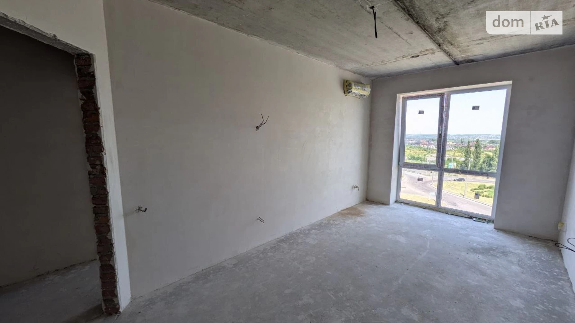Продается 1-комнатная квартира 40 кв. м в Ровно, ул. Соборная, 289 - фото 4