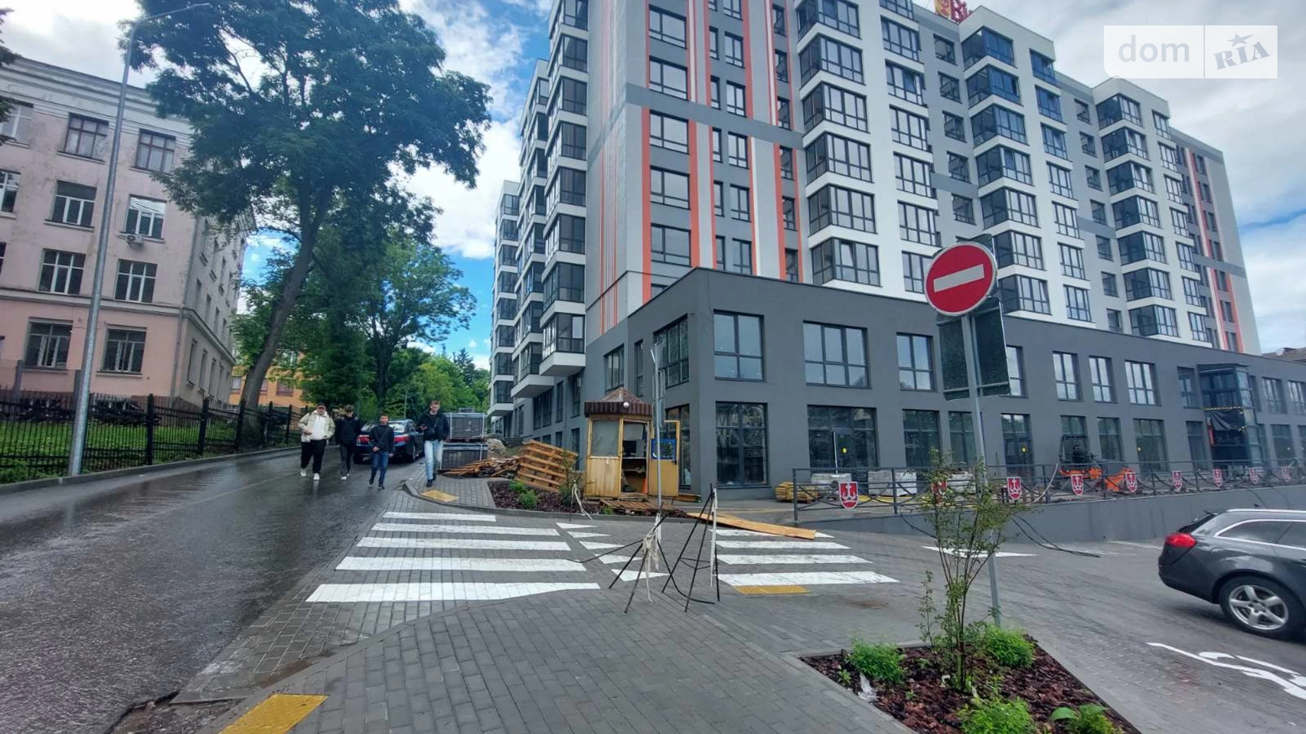 Продается офис 40 кв. м в бизнес-центре, цена: 100000 $ - фото 2