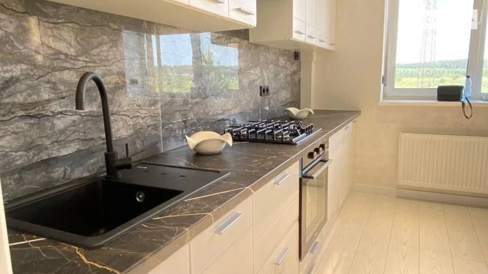 Продается 1-комнатная квартира 36 кв. м в Ирпене, ул. Соборная(ІІІ Интернационала), 2К/16 - фото 3