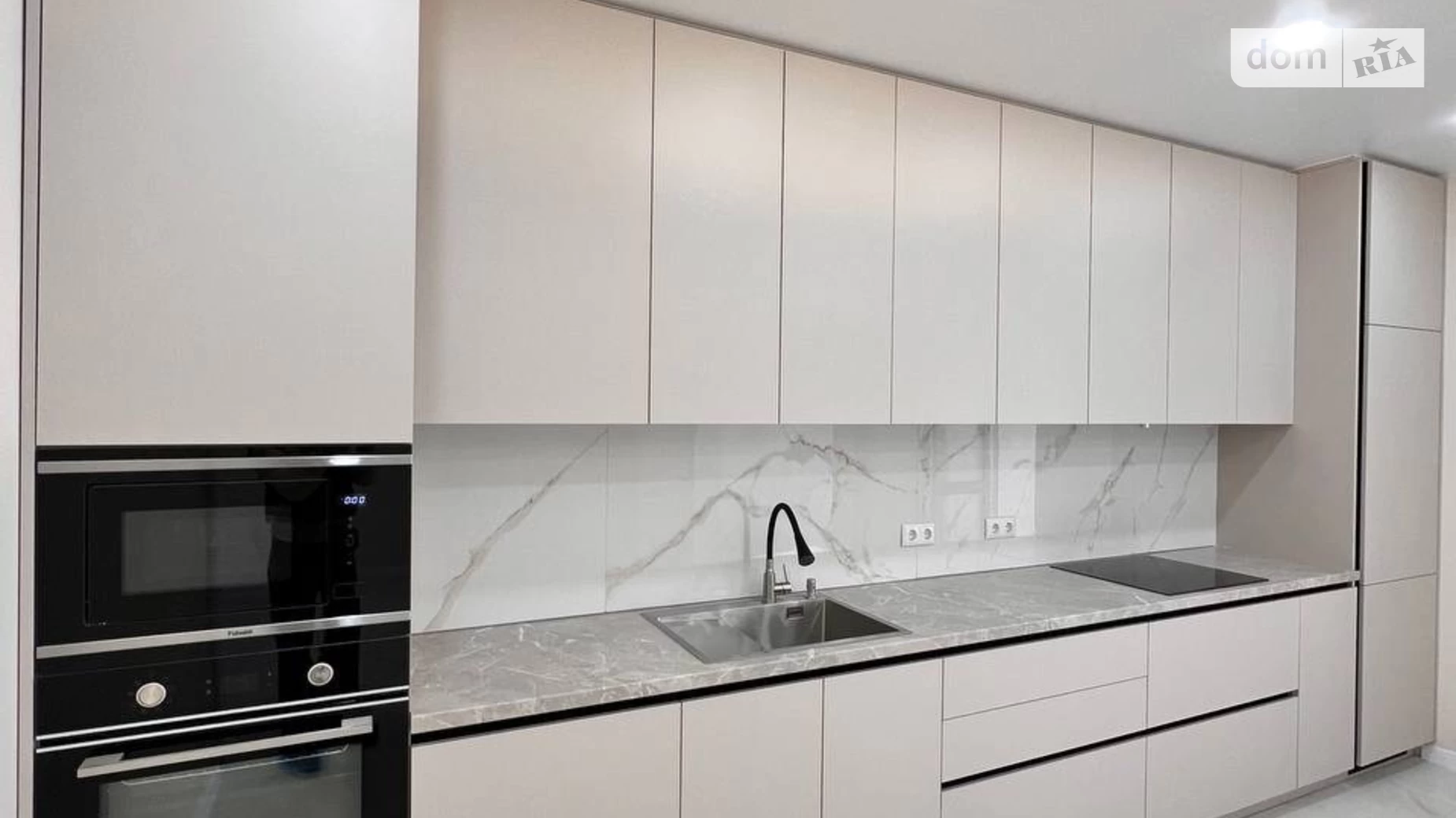 Продается 2-комнатная квартира 66.3 кв. м в Киеве, ул. Глубочицкая, 13 секція 7 - фото 3