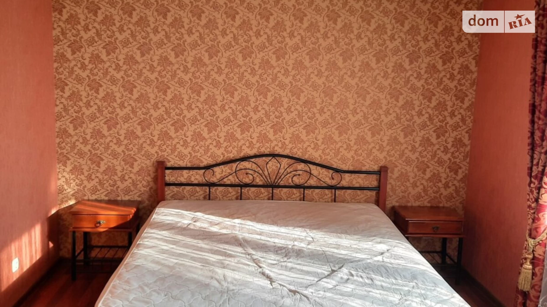 Продается 2-комнатная квартира 74.4 кв. м в Днепре, ул. Высоцкого, 2А - фото 3