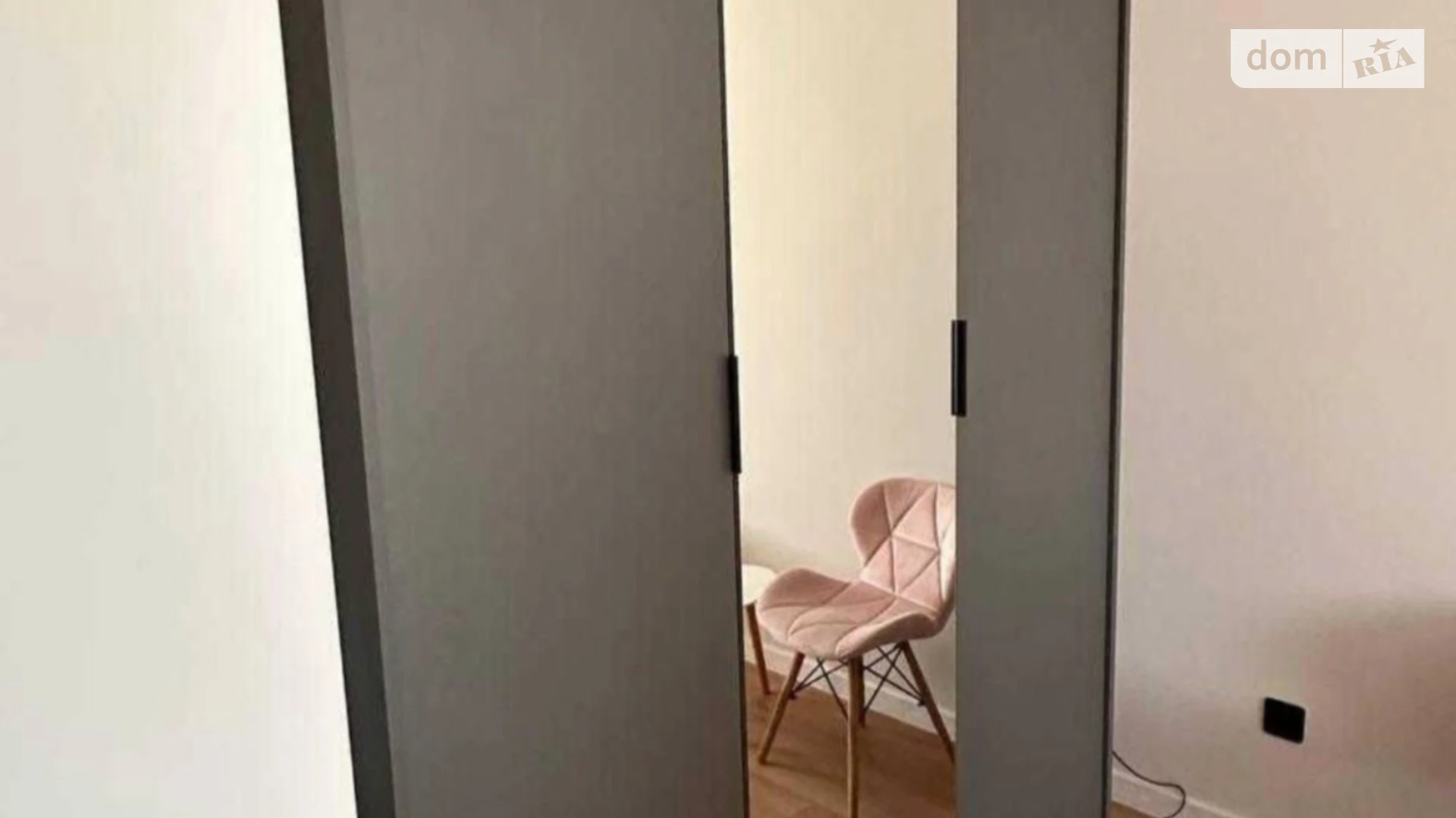 Продается 1-комнатная квартира 42 кв. м в Ивано-Франковске, ул. Хмельницкого Богдана, 57Д - фото 3