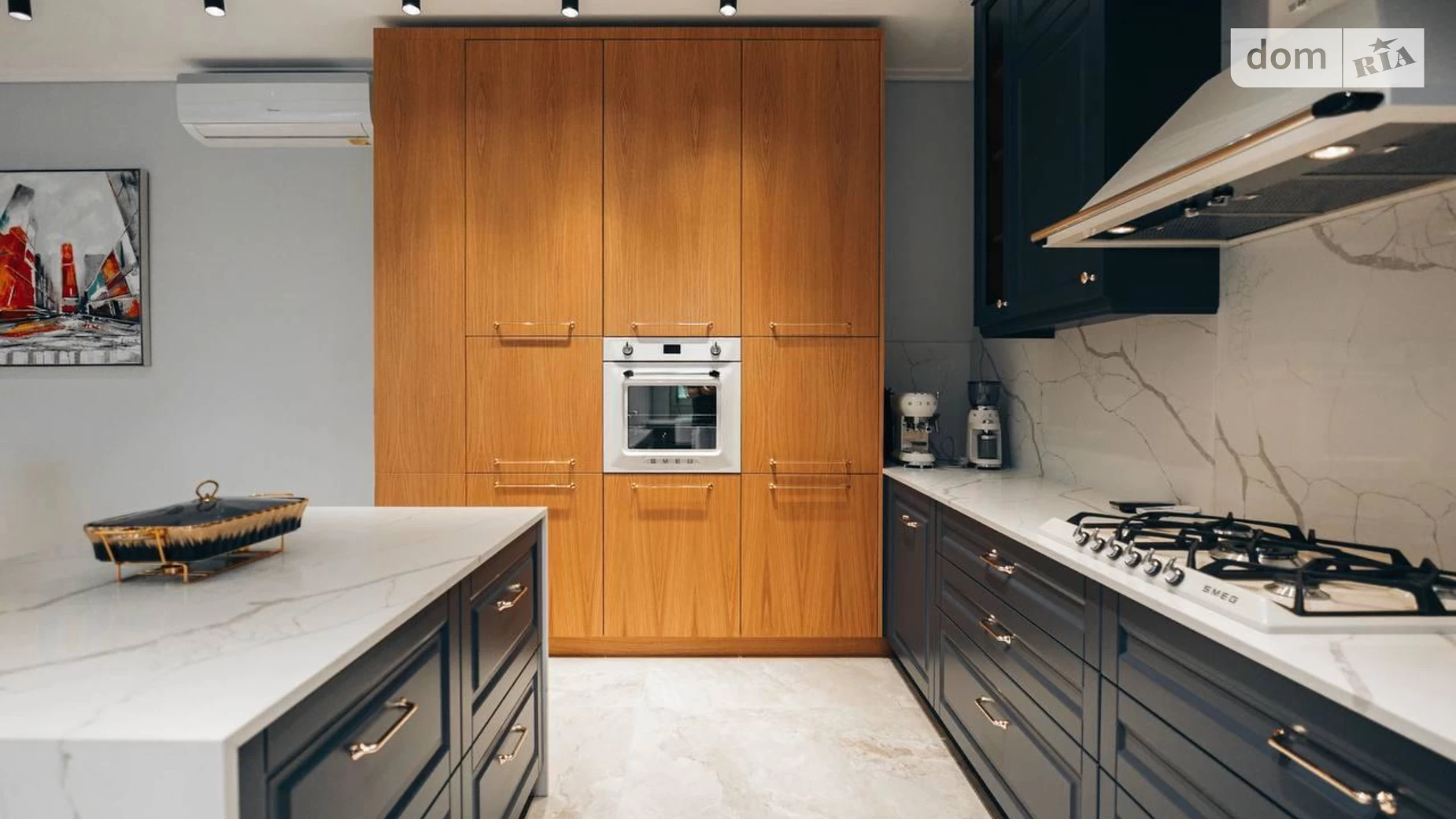 Продается дом на 2 этажа 420 кв. м с бассейном, цена: 900000 $ - фото 2