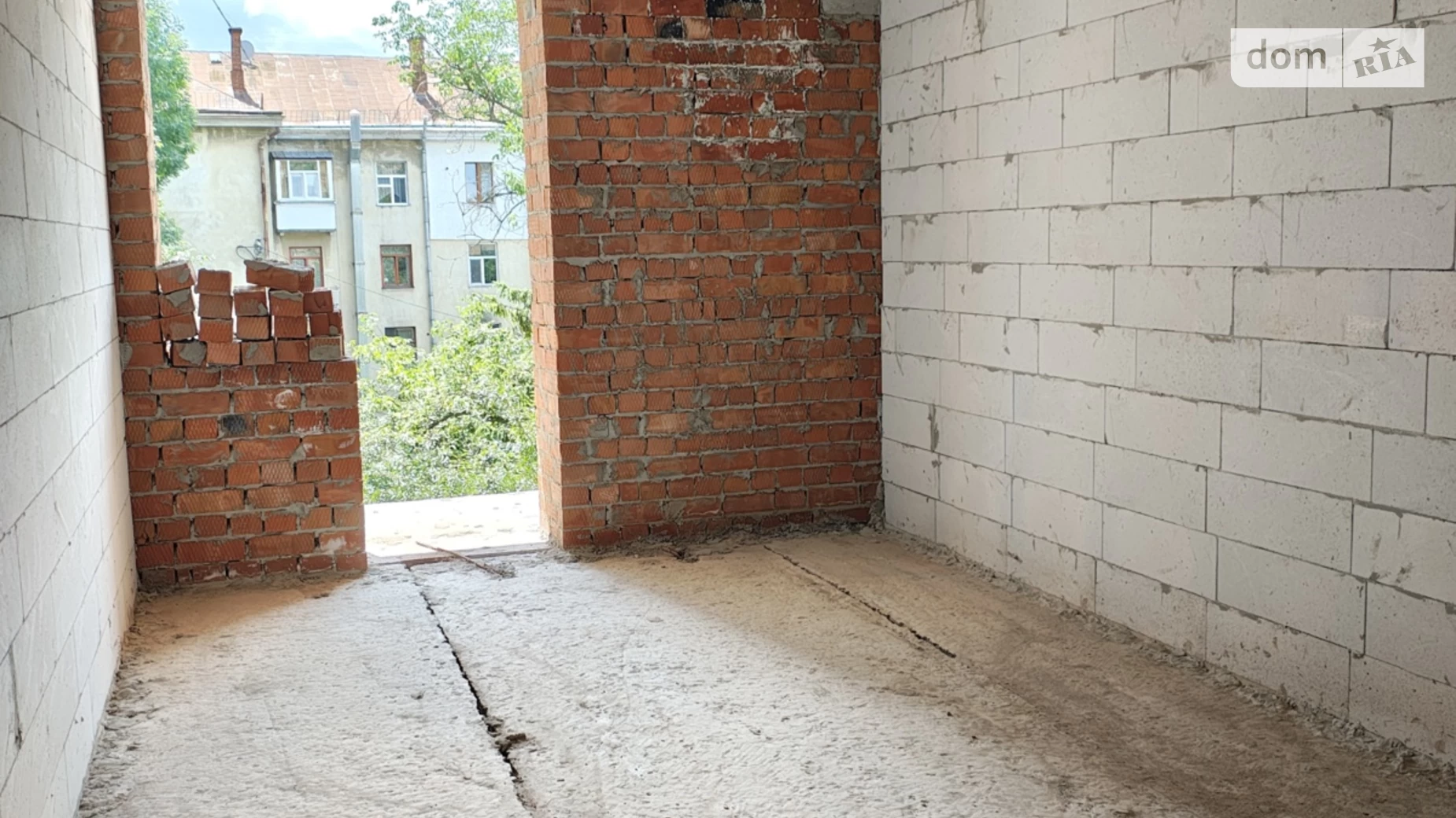 Продается 2-комнатная квартира 68.4 кв. м в Ивано-Франковске, ул. Железнодорожная, 4 - фото 3