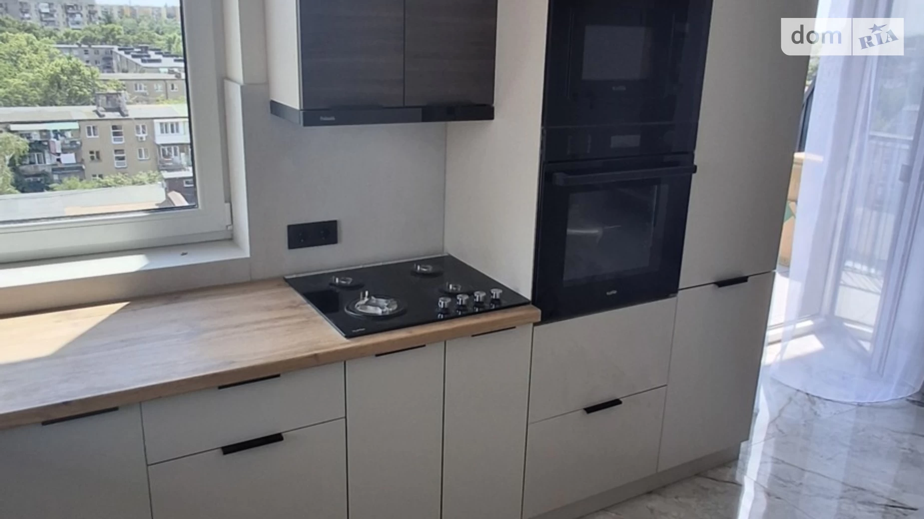 Продается 1-комнатная квартира 55 кв. м в Ужгороде, ул. Иштвана Сечени - фото 4