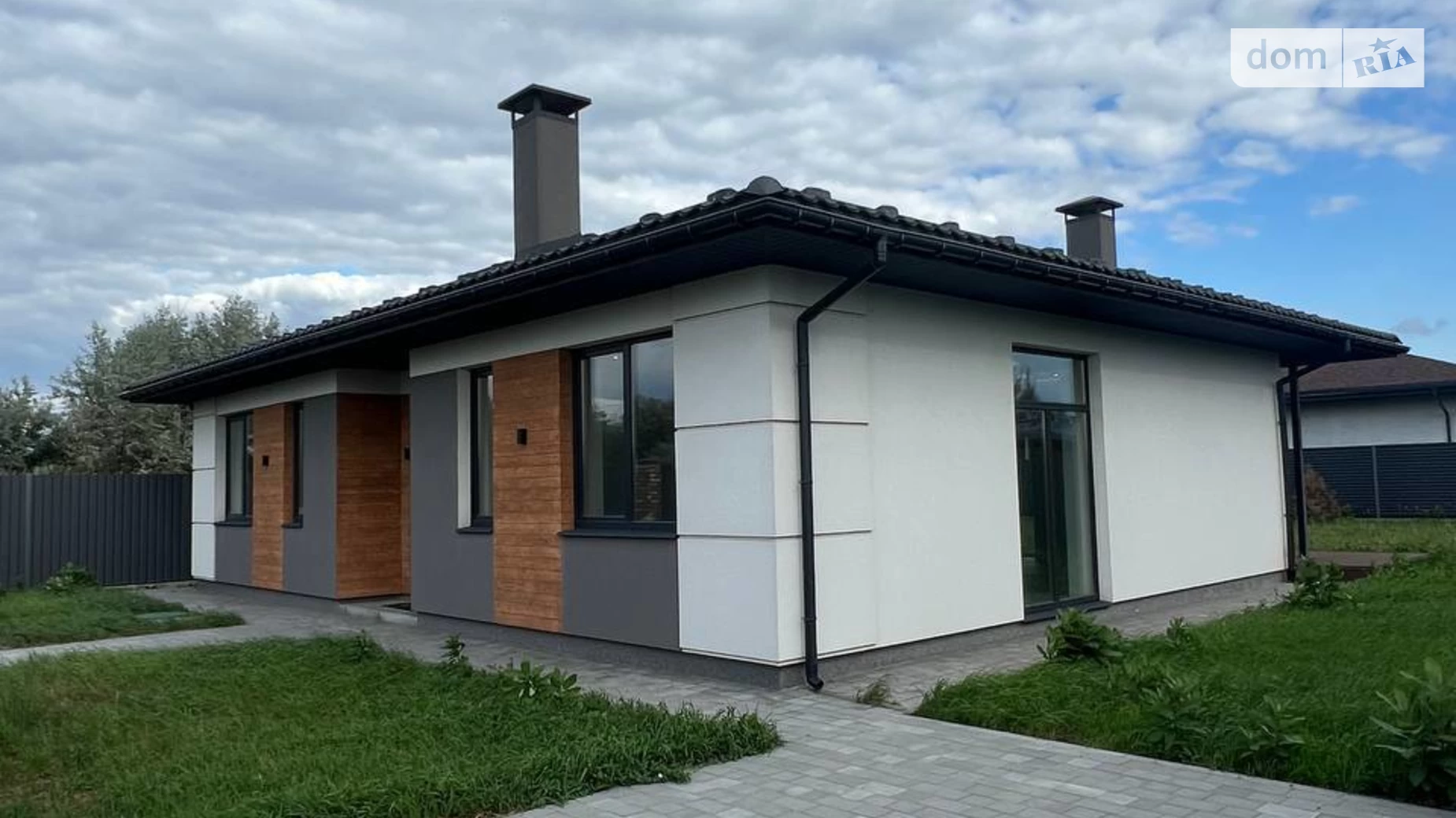 Продается одноэтажный дом 129 кв. м с террасой, цена: 210000 $ - фото 2