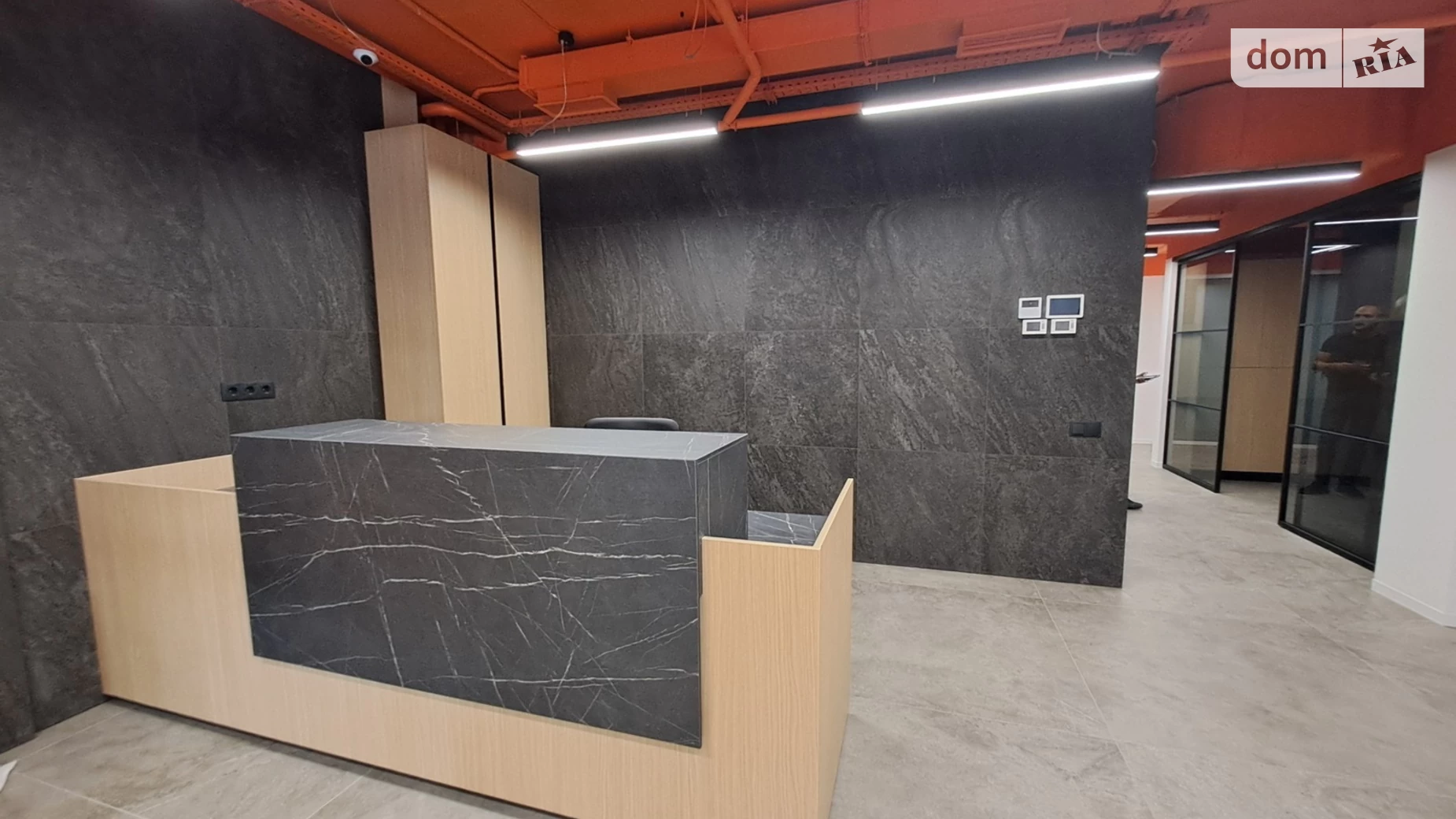 Продается объект сферы услуг 596 кв. м в 16-этажном здании, цена: 1341000 $ - фото 5