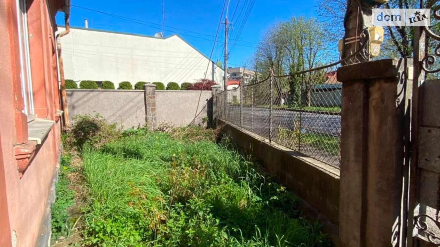 Продается 3-комнатная квартира 70.9 кв. м в Ужгороде, ул. Подградская, 34 - фото 2