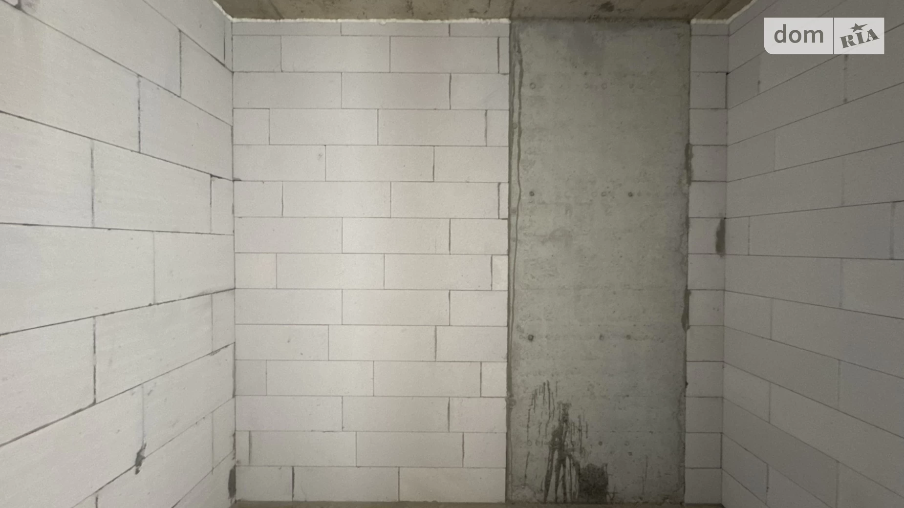 Продается 1-комнатная квартира 43 кв. м в Ивано-Франковске, ул. Хриплинская, 9 - фото 3