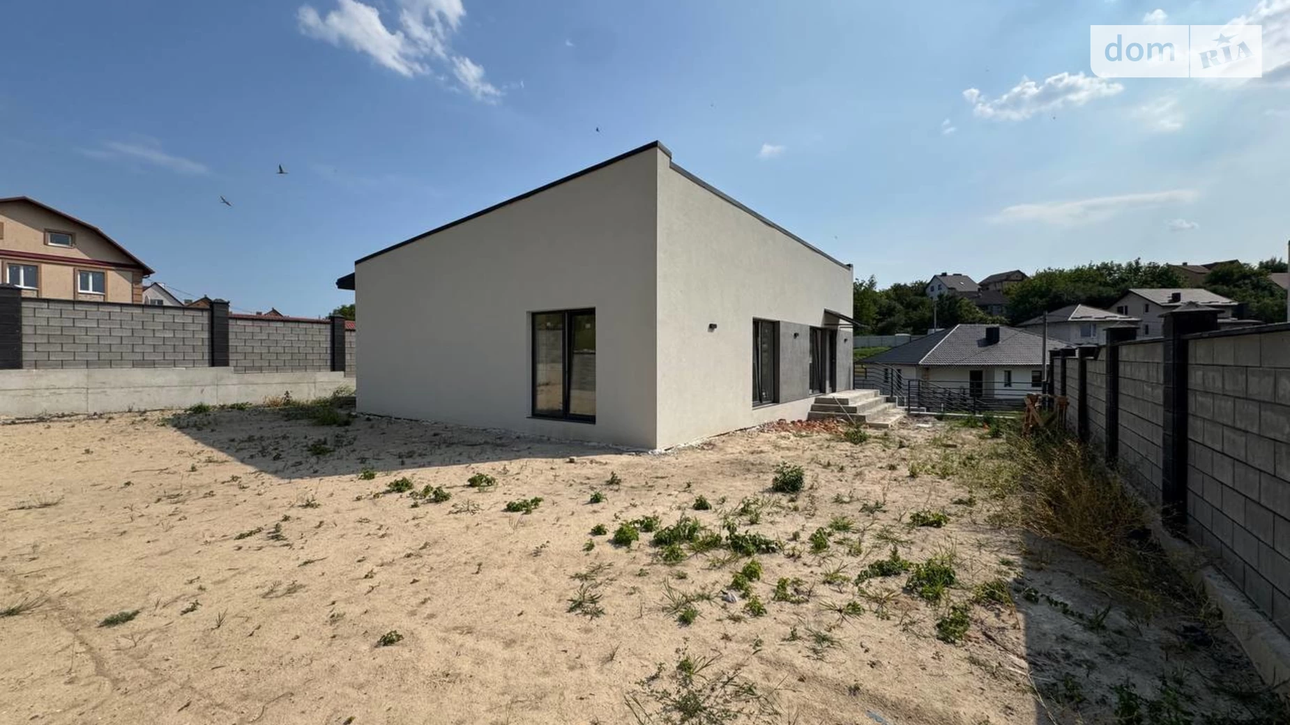 Продается одноэтажный дом 104 кв. м с бассейном, цена: 98000 $ - фото 4