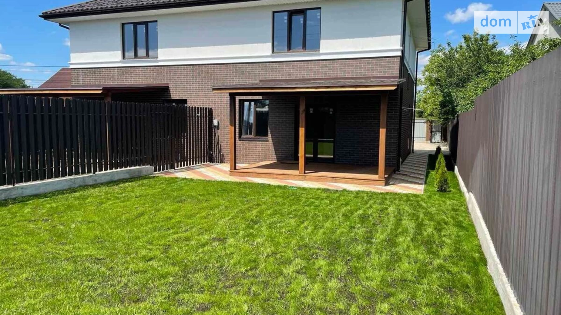 Продается дом на 2 этажа 115 кв. м с подвалом, цена: 65000 $ - фото 2