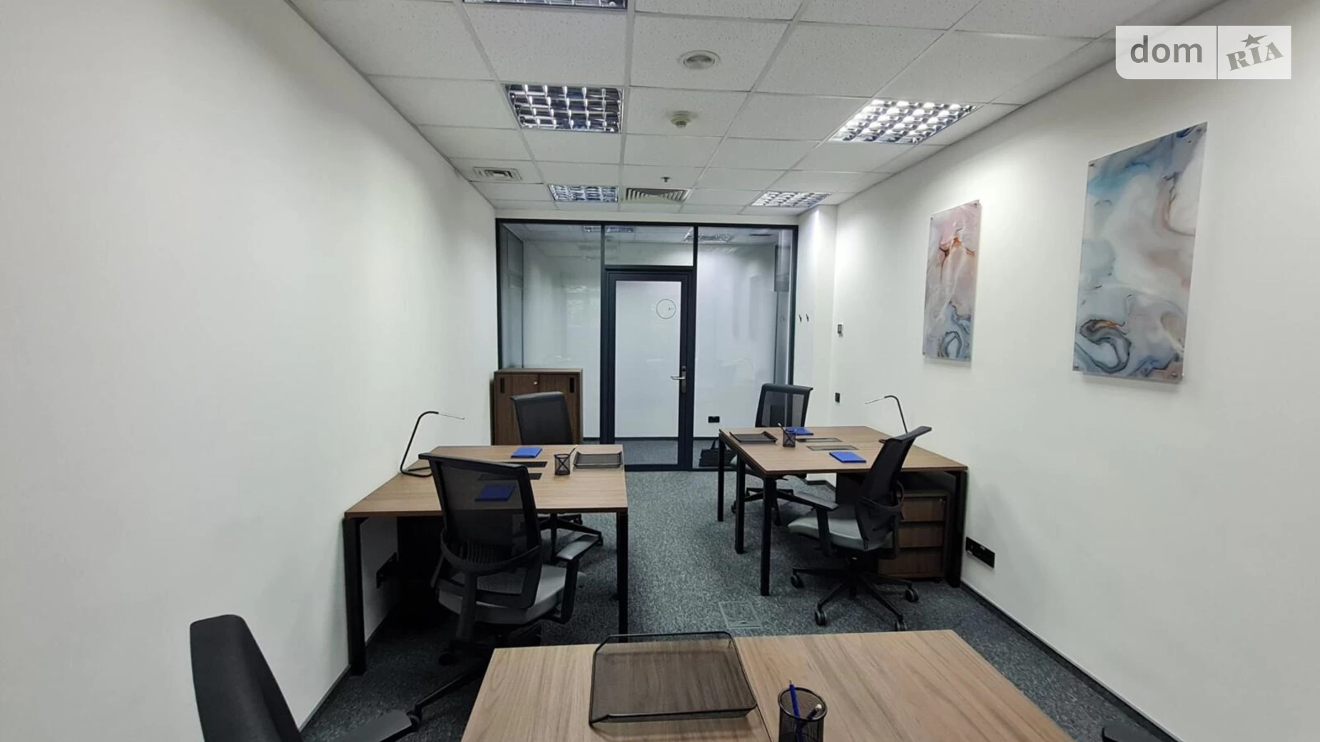 Сдается в аренду офис 55 кв. м в бизнес-центре, цена: 1325 $ - фото 2