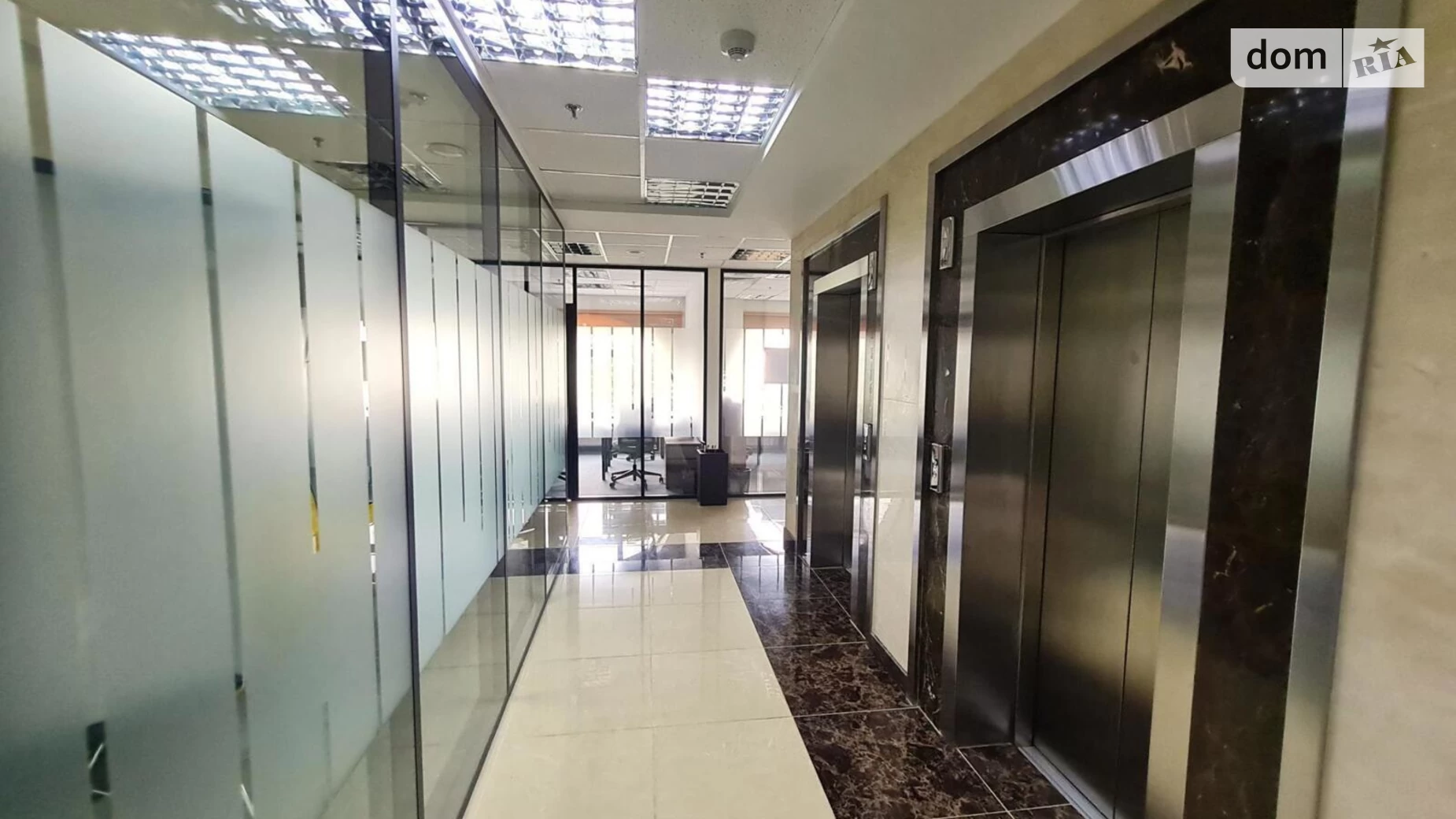 Сдается в аренду офис 55 кв. м в бизнес-центре, цена: 1325 $ - фото 5