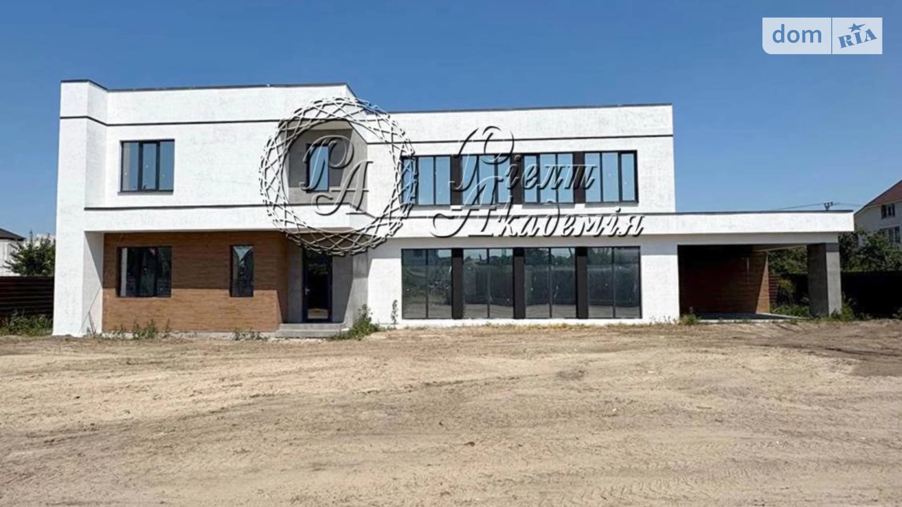 Продается дом на 2 этажа 220 кв. м с подвалом, цена: 235000 $ - фото 3