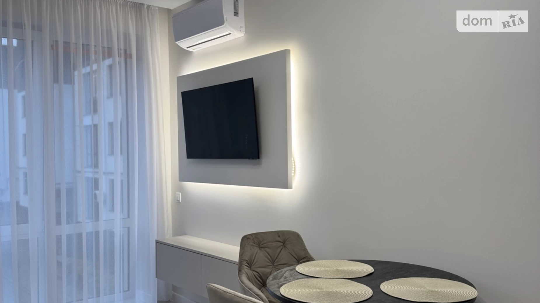 Продается 1-комнатная квартира 44.5 кв. м в Ровно, ул. Николая Боголюбова, 1 - фото 5