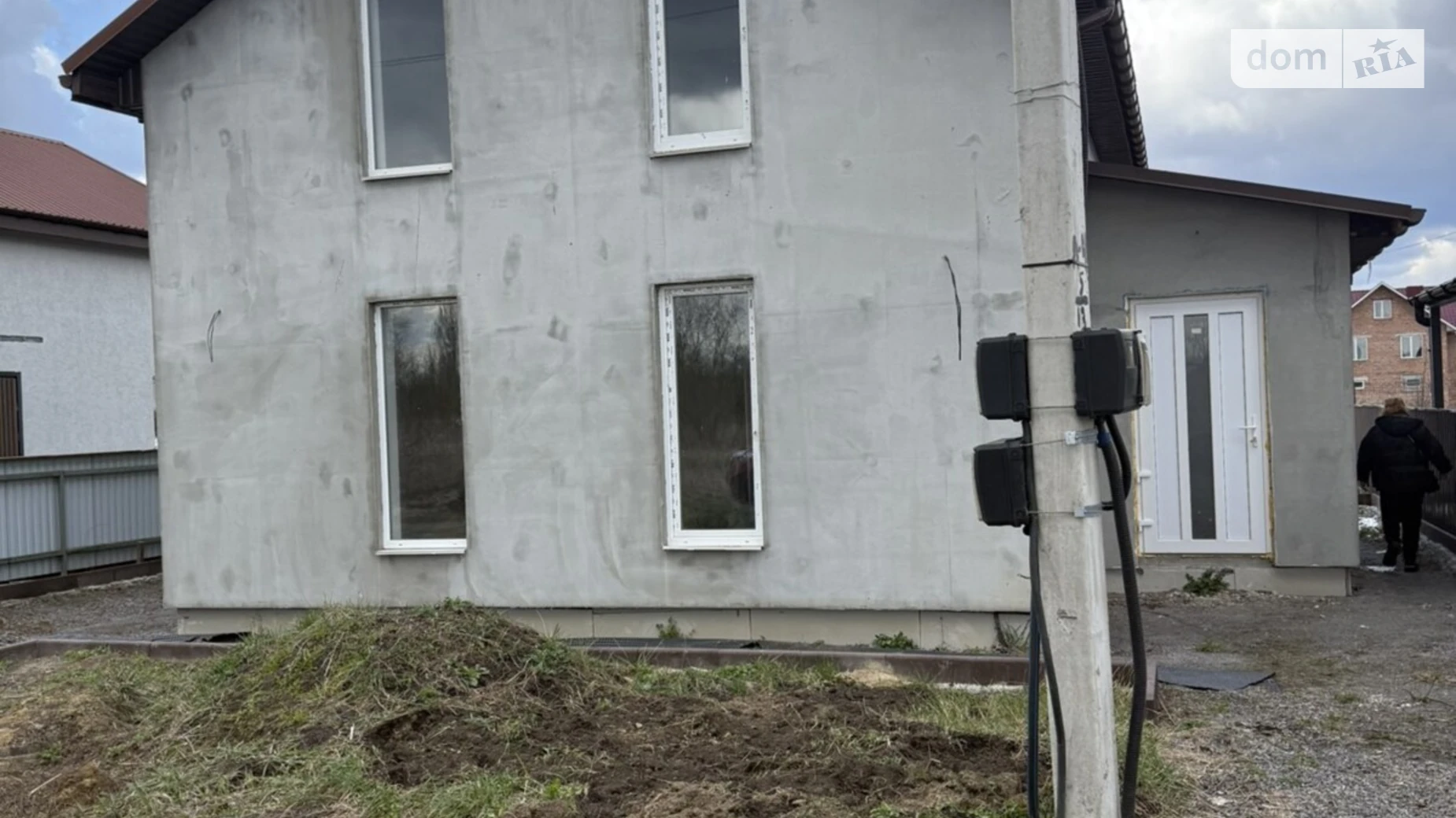 Продается дом на 2 этажа 102.7 кв. м с бассейном, цена: 75000 $ - фото 2