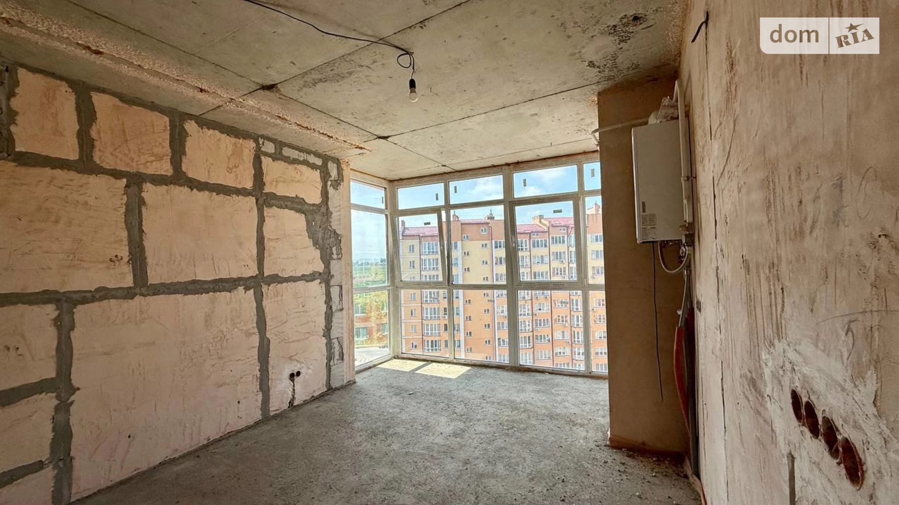 Продається 2-кімнатна квартира 82 кв. м у Чернівцях, вул. Рівненська, 12А - фото 3