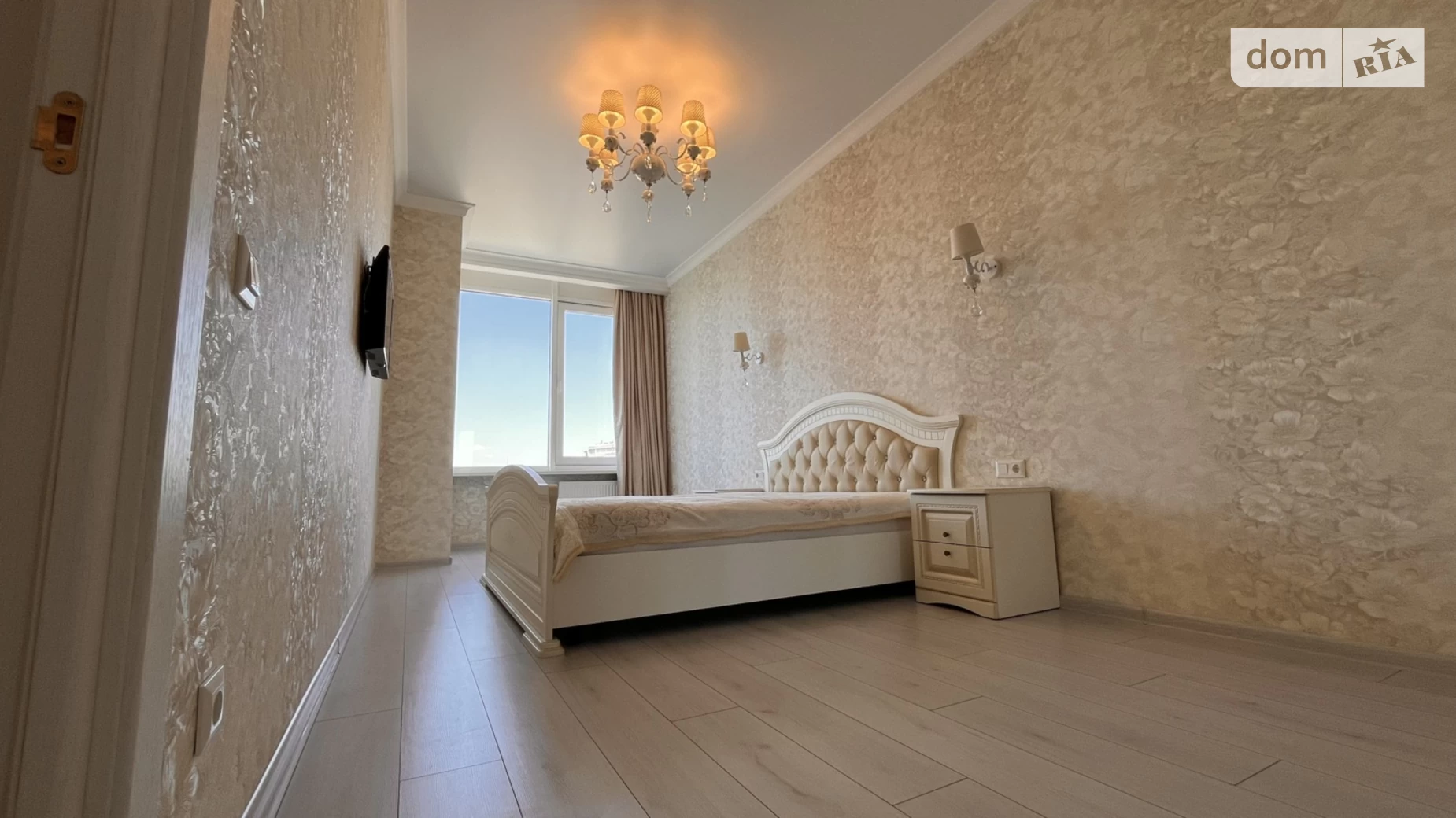 Продается 3-комнатная квартира 85 кв. м в Одессе, ул. Генуэзская, 5 - фото 2