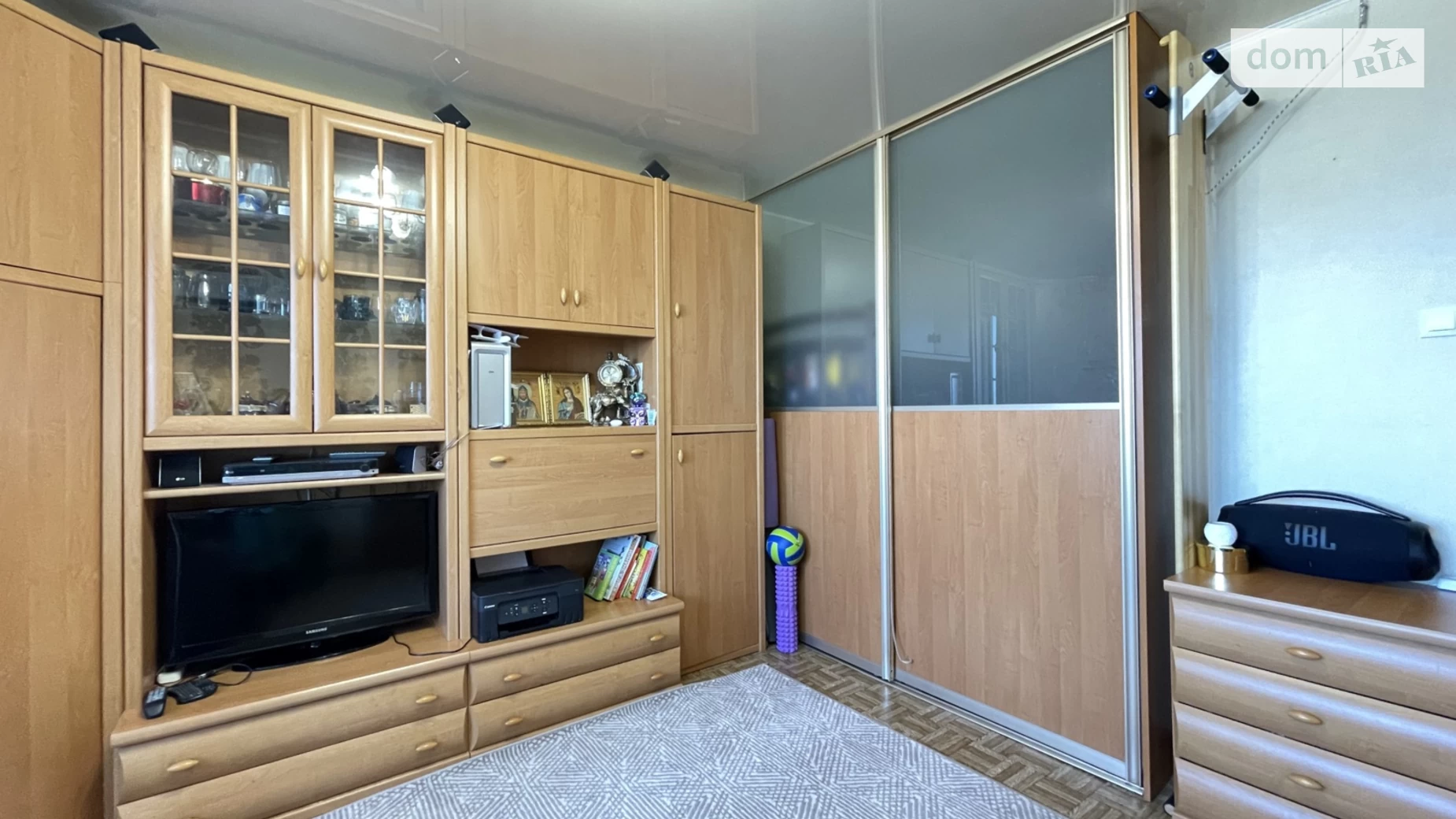 Продается 1-комнатная квартира 39 кв. м в Черноморске, ул. Защитников Украины(1 Мая) - фото 4