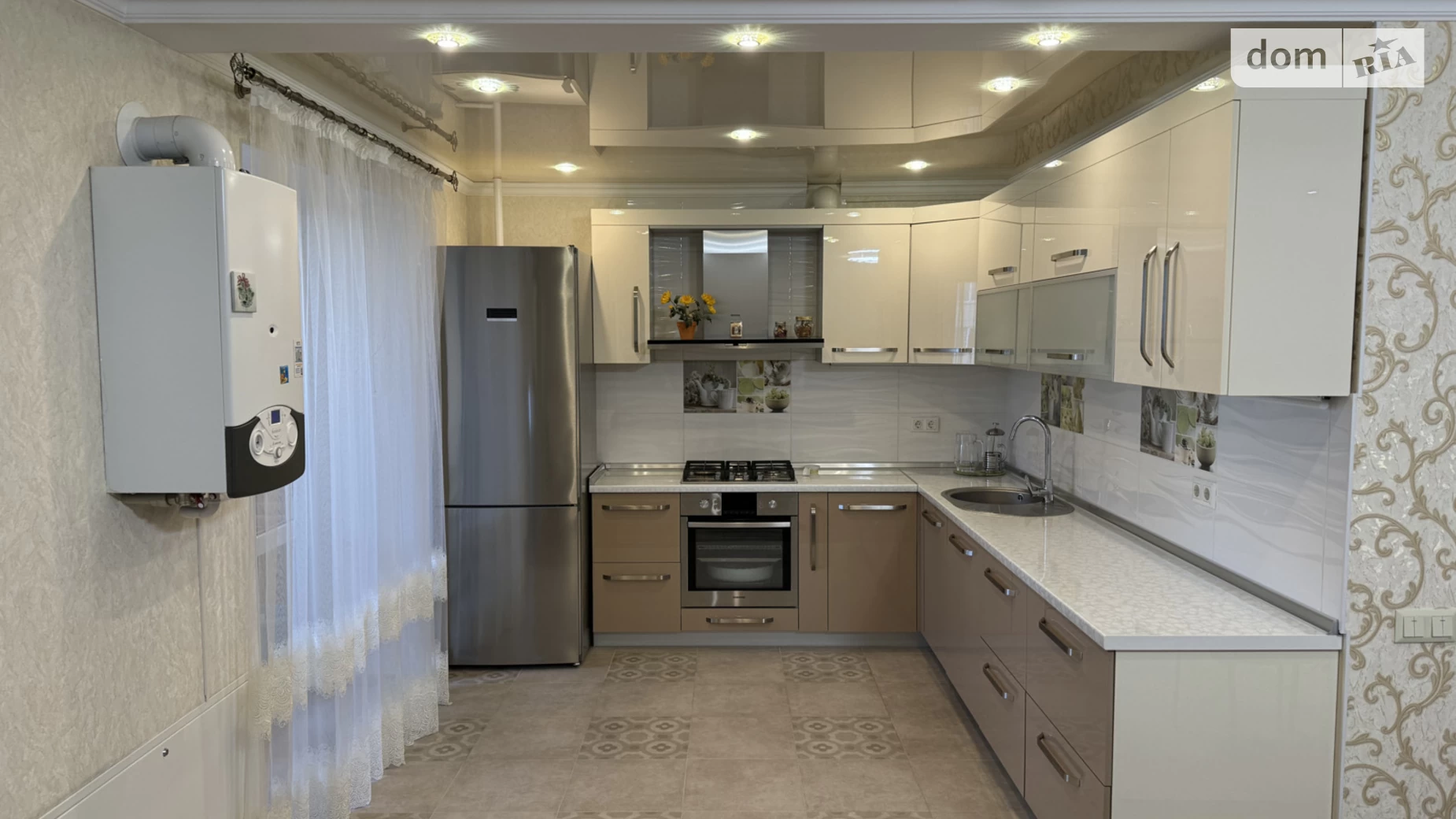 Продается 3-комнатная квартира 119.1 кв. м в Кременчуге, ул. Доктора Бончука (Манагарова), 25 - фото 2