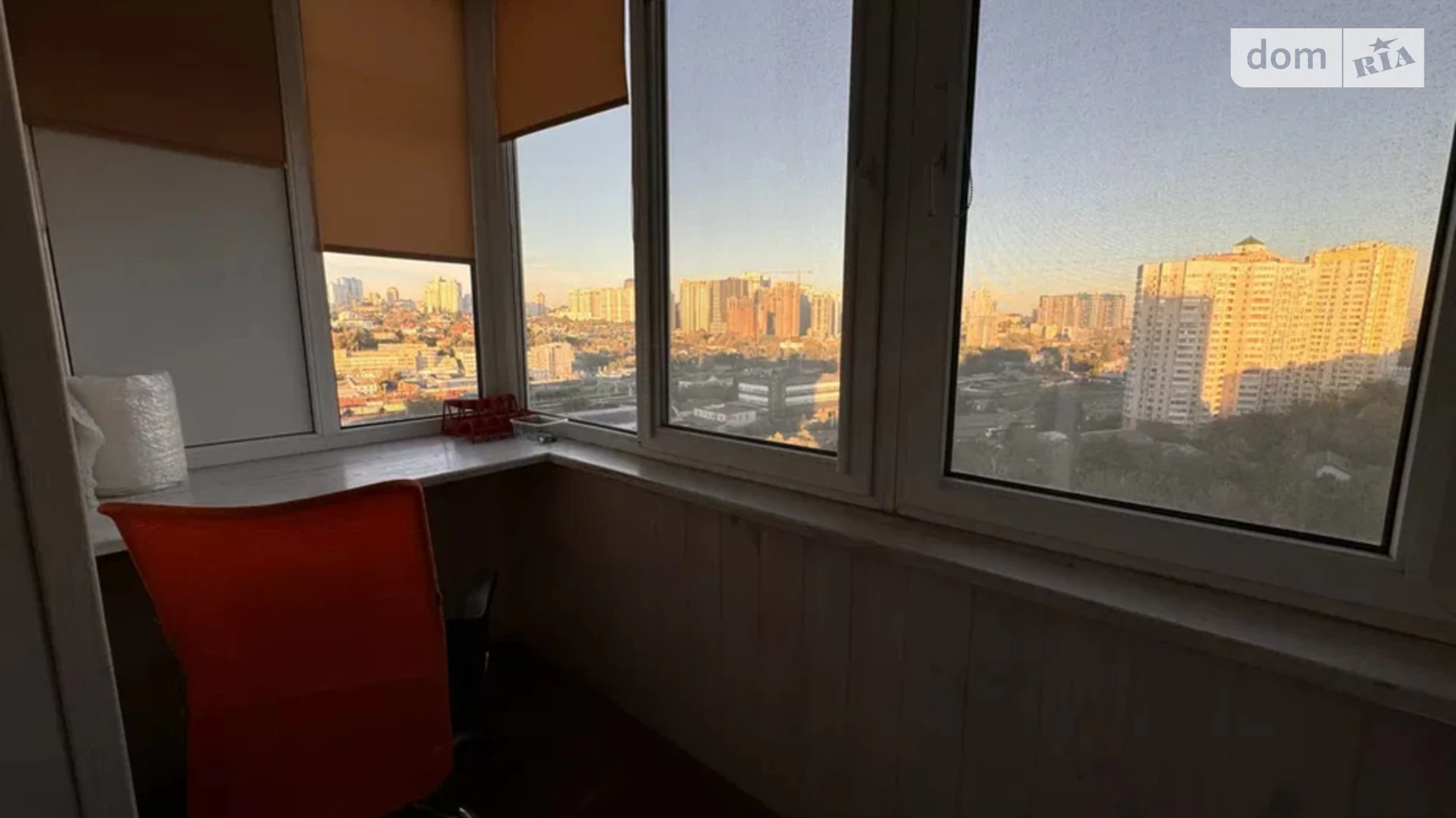 Продается 1-комнатная квартира 43 кв. м в Киеве, ул. Феодосийская, 1А - фото 3