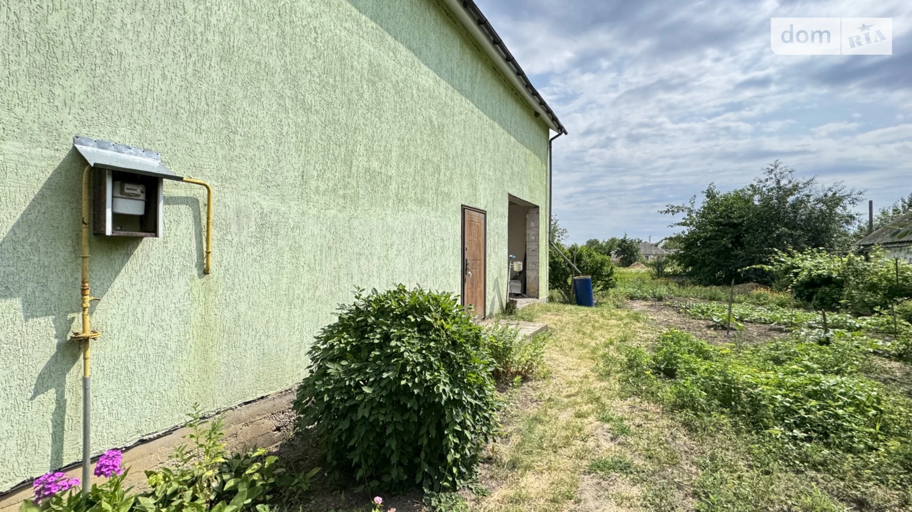 Продается дом на 2 этажа 237 кв. м с садом, цена: 75000 $ - фото 3