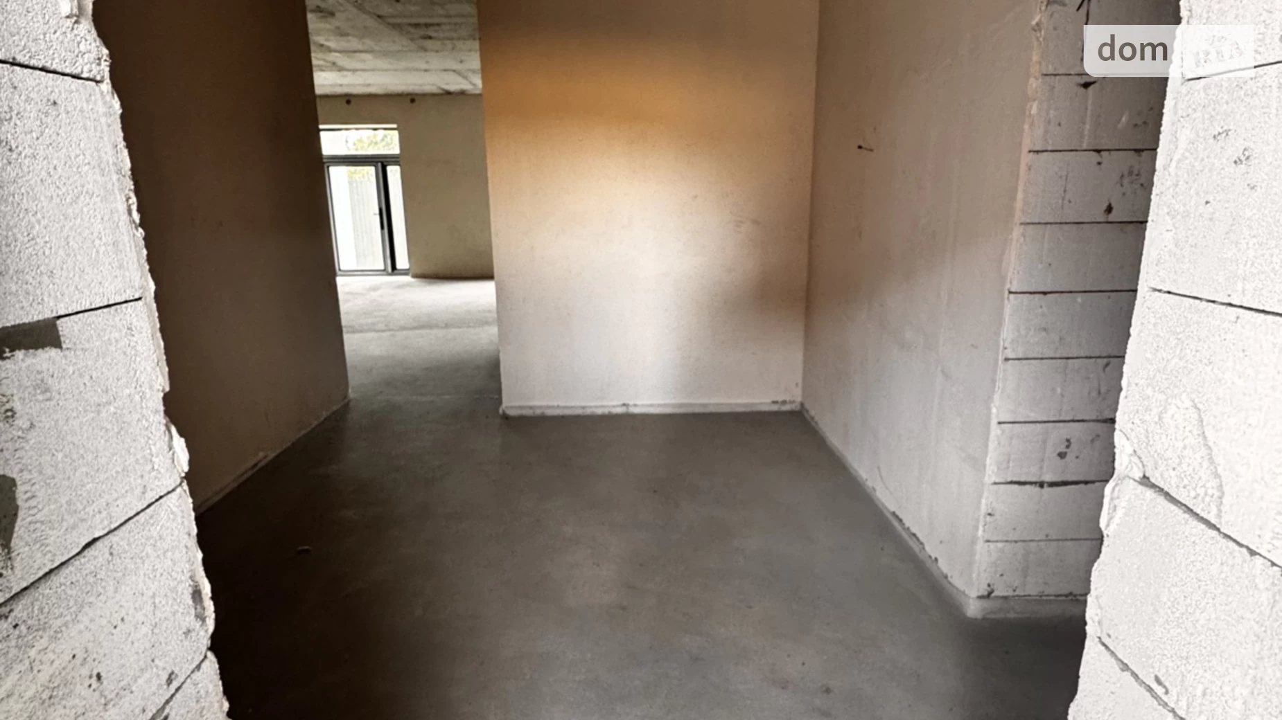 Продается дом на 2 этажа 216 кв. м с террасой, цена: 200000 $ - фото 2