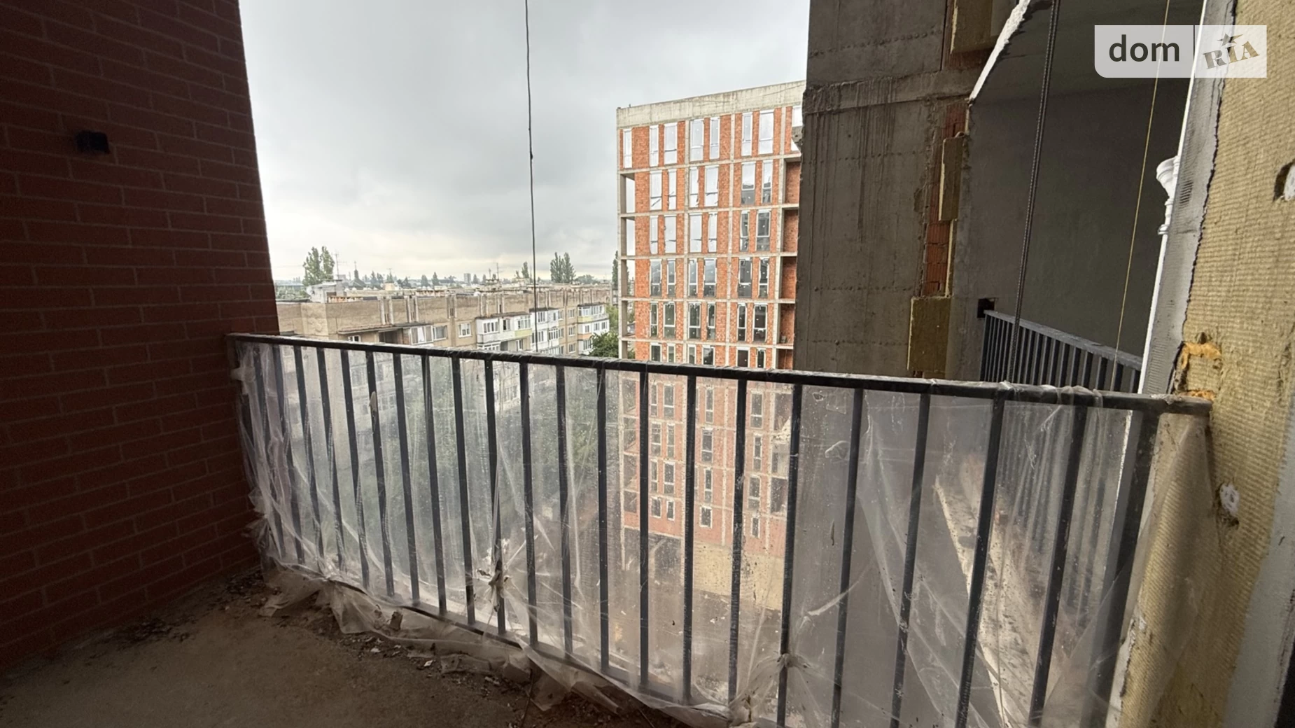 Продается 3-комнатная квартира 80 кв. м в Ужгороде, ул. Карпатской Украины(Гагарина), 28В - фото 2