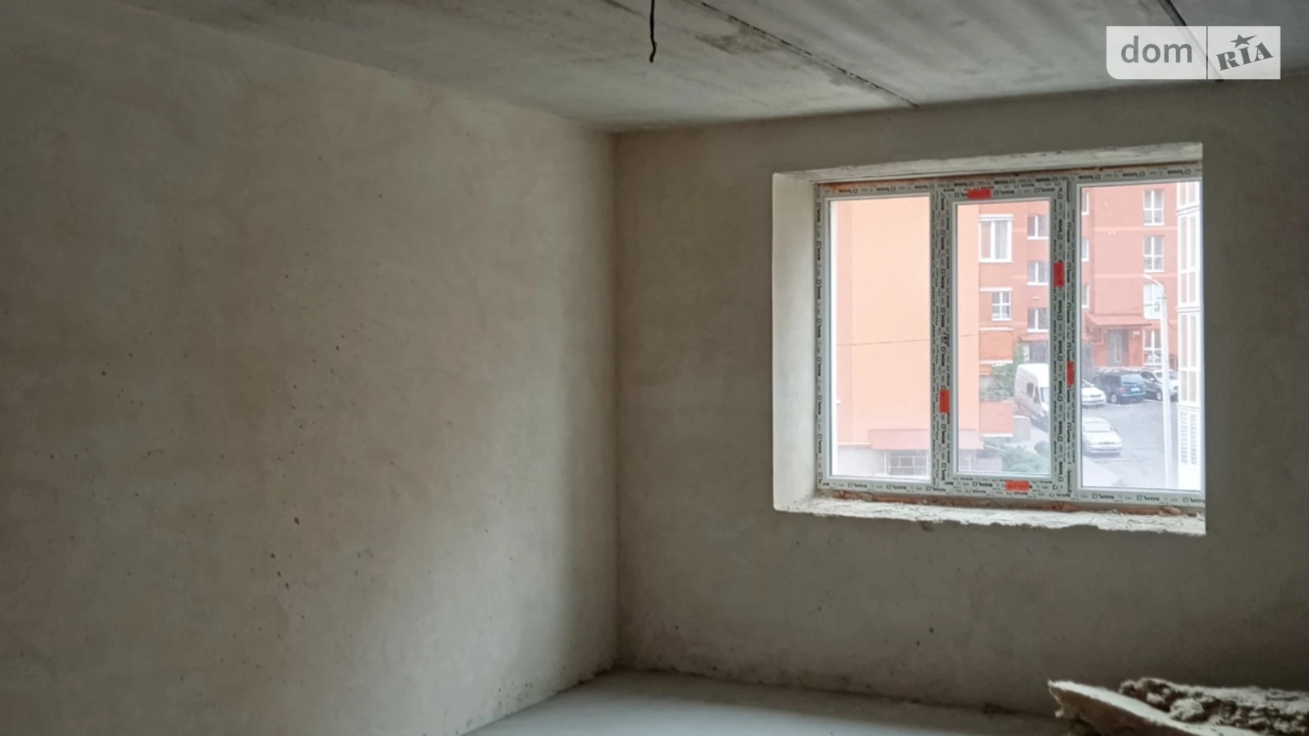 2-кімнатна квартира 72 кв. м у Тернополі, вул. Рєпіна, 38 - фото 3