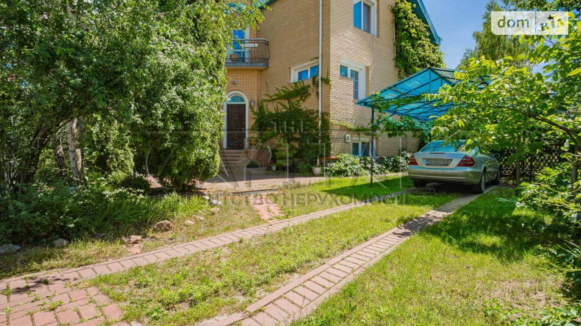 Продается дом на 3 этажа 400 кв. м с камином, цена: 390000 $ - фото 4