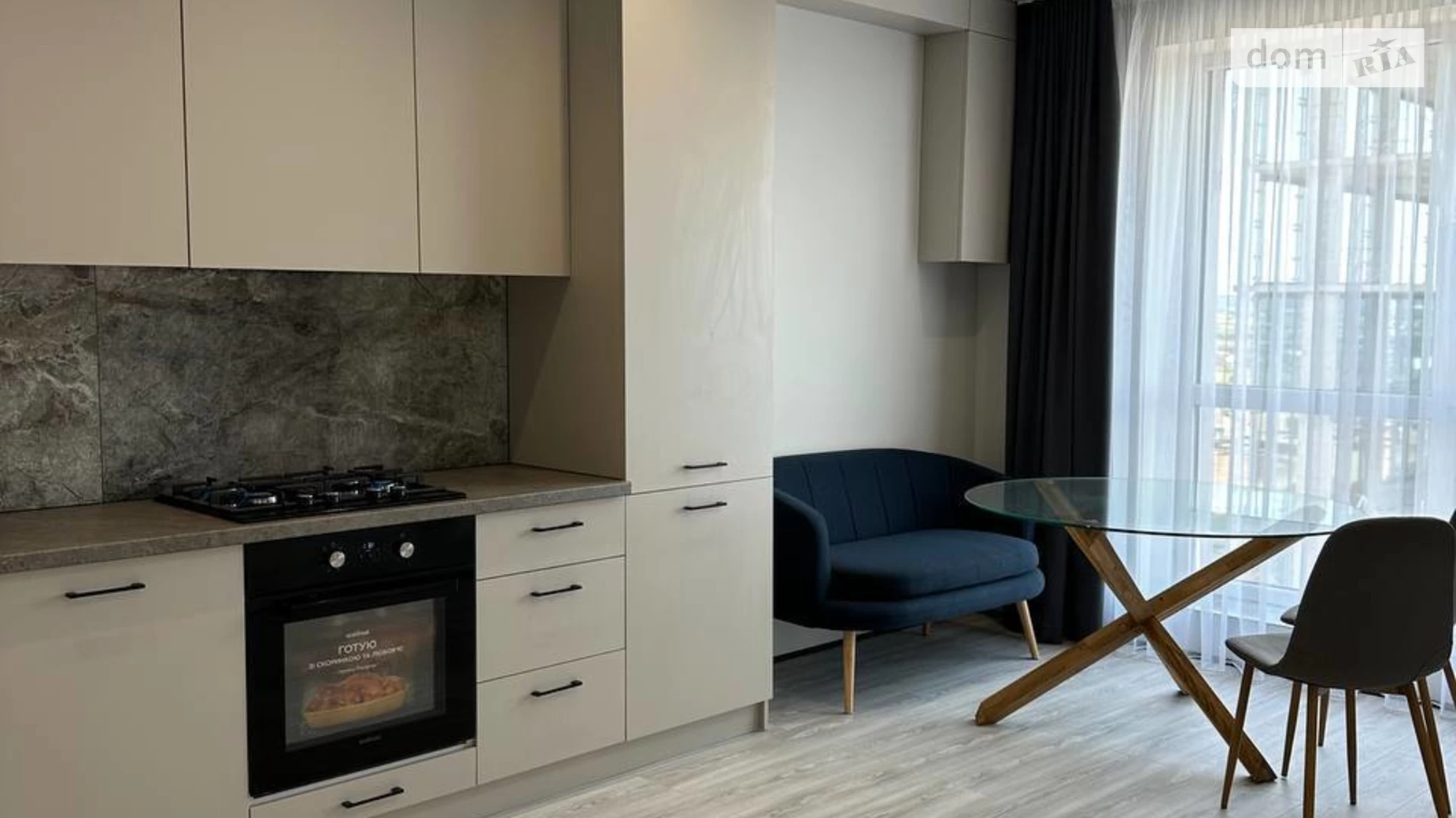 Продается 1-комнатная квартира 45 кв. м в Ровно, ул. Студенческая, 24А - фото 3