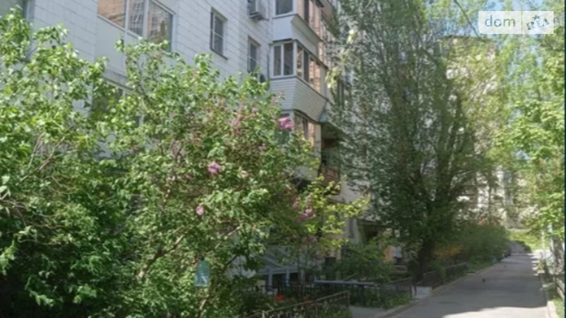 Продается 2-комнатная квартира 46 кв. м в Киеве, ул. Коновальца Евгения, 15/3 - фото 5