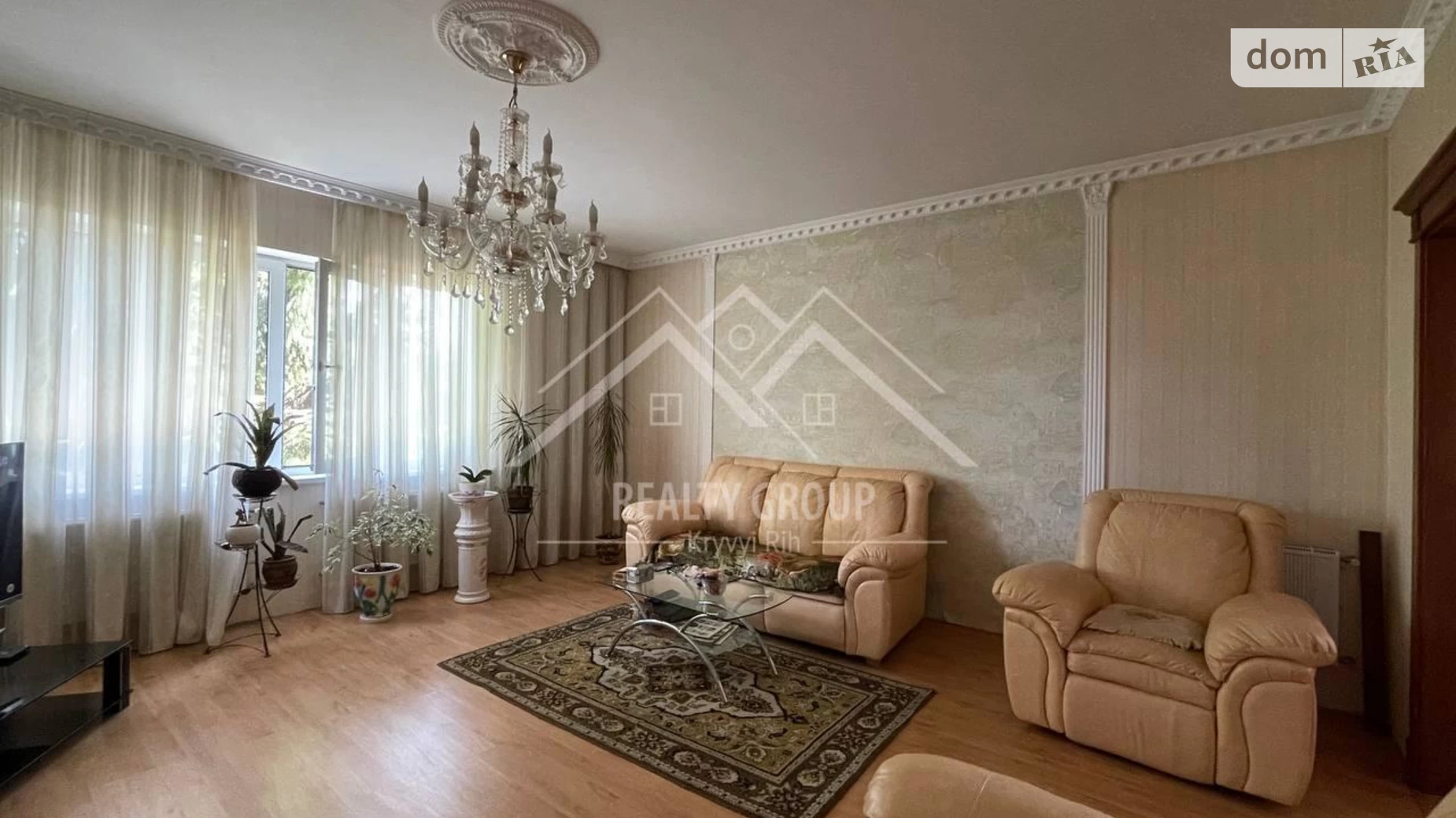 Продается дом на 2 этажа 356.9 кв. м с подвалом, цена: 120000 $ - фото 3