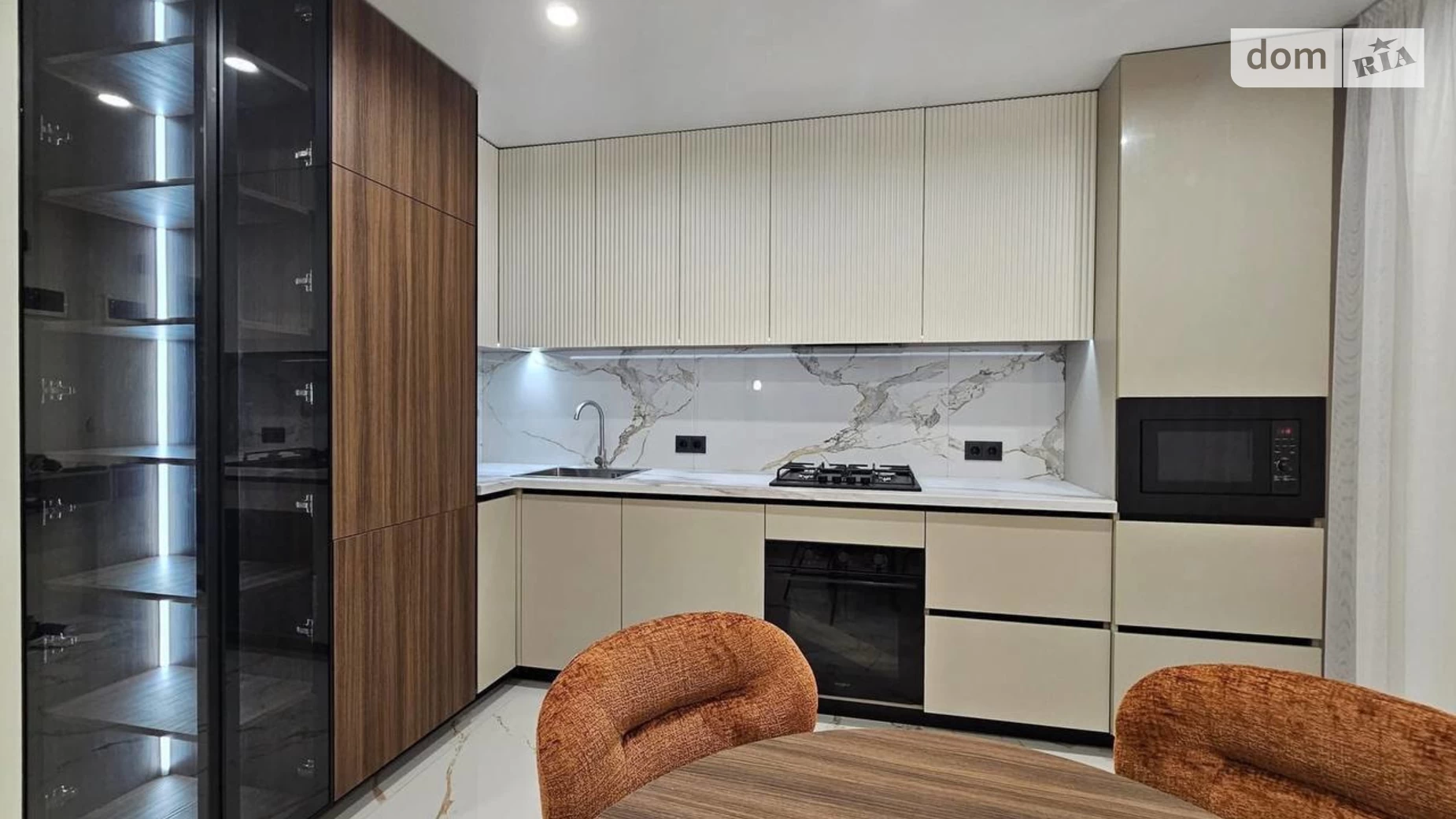 2-кімнатна квартира 48 кв. м у Тернополі, вул. Довженка Олександра, 32 - фото 3