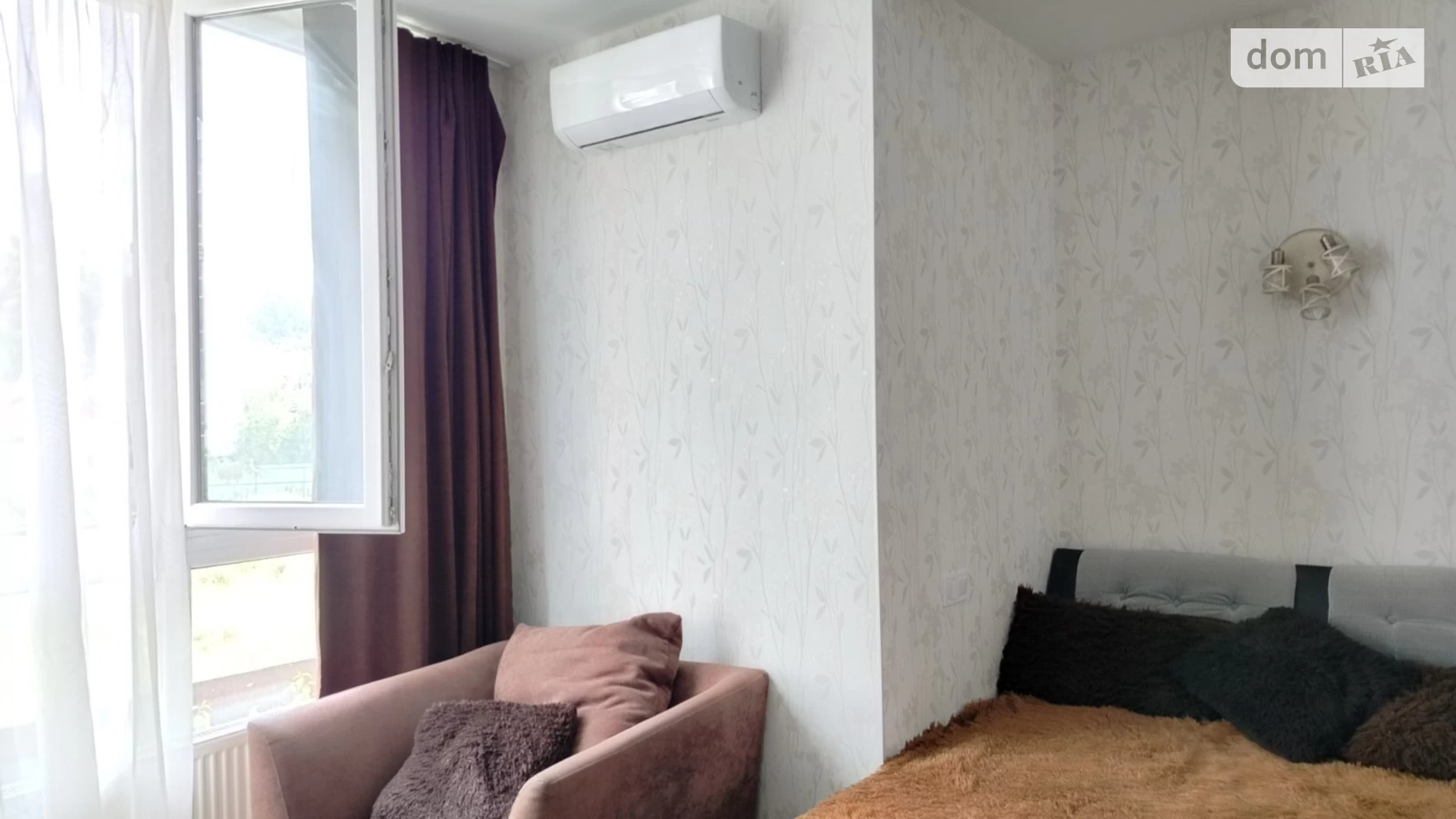 Продается 2-комнатная квартира 50.7 кв. м в Ирпене, ул. Григория Сковороды - фото 2