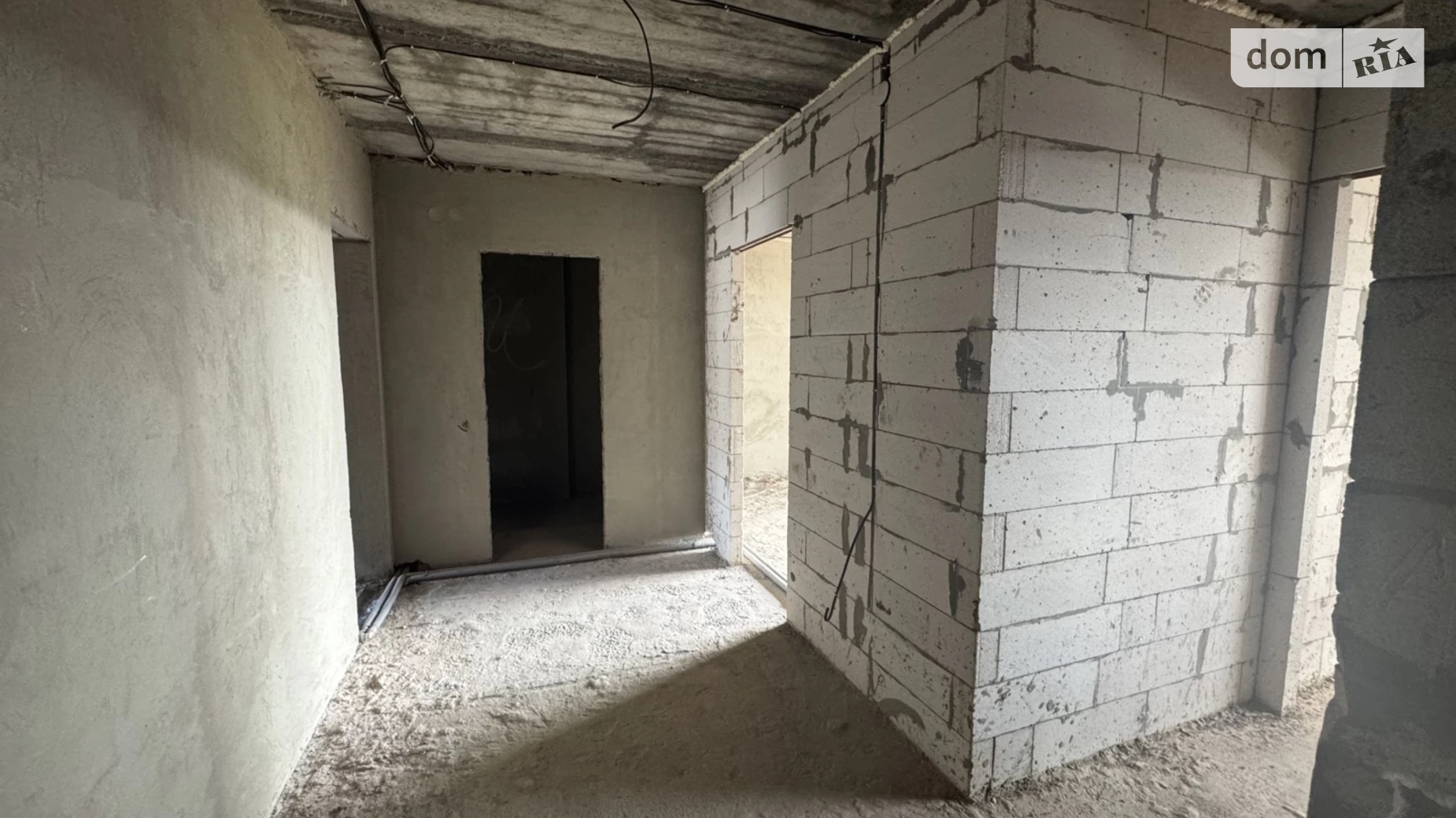 Продается 2-комнатная квартира 74 кв. м в Березиной, ул. Радужная, 104 - фото 4
