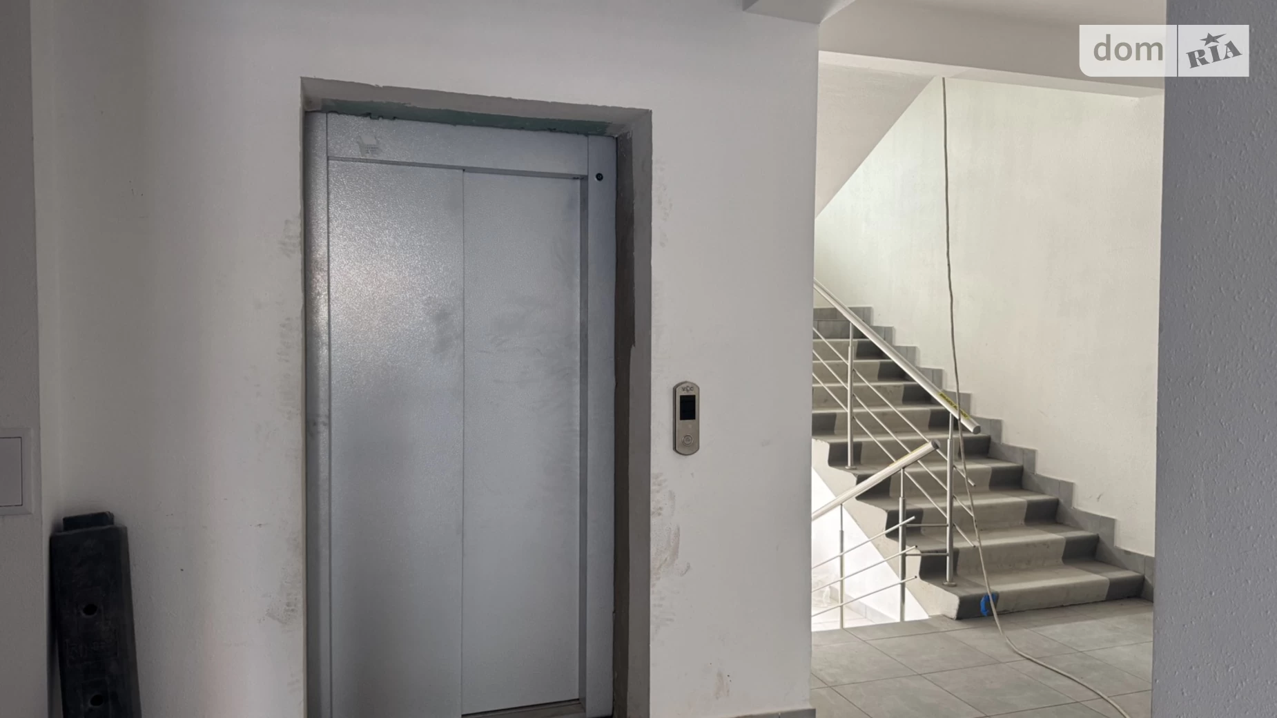 Продается 2-комнатная квартира 74 кв. м в Березиной, ул. Радужная, 104 - фото 5