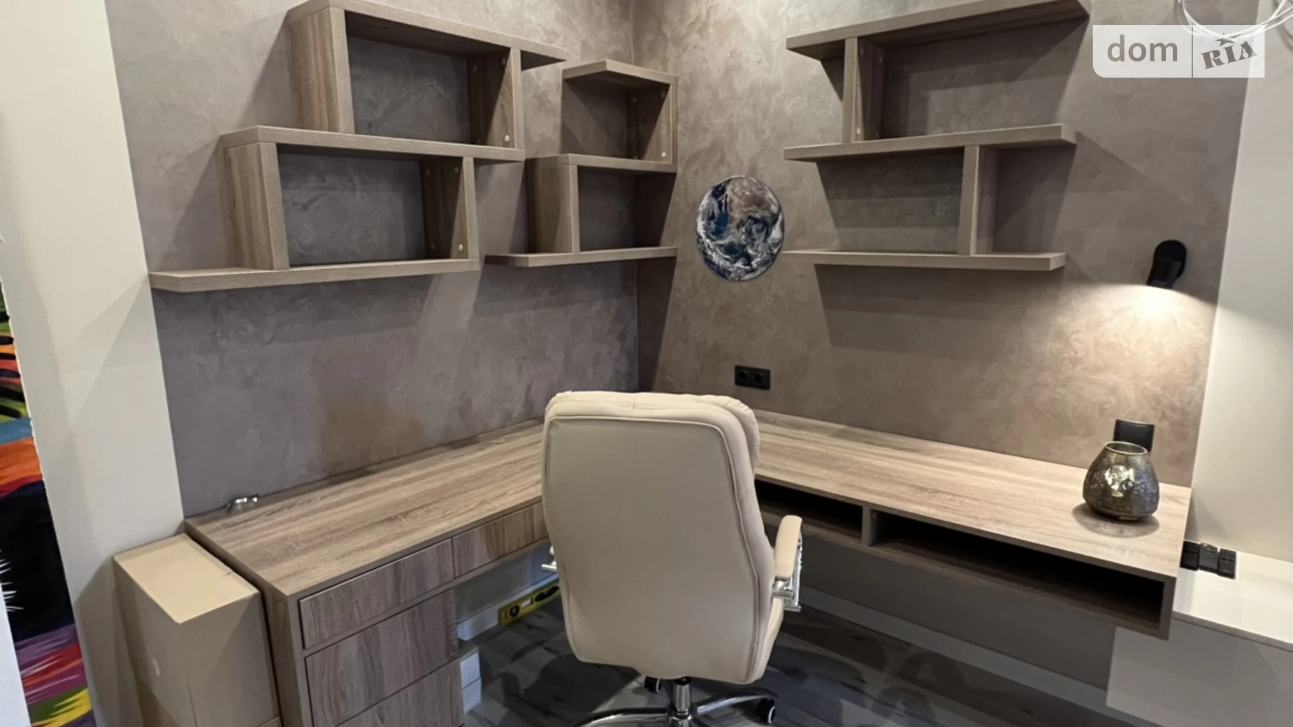 Продається 2-кімнатна квартира 70.9 кв. м у Ірпені, вул. Затишна, 14 - фото 2