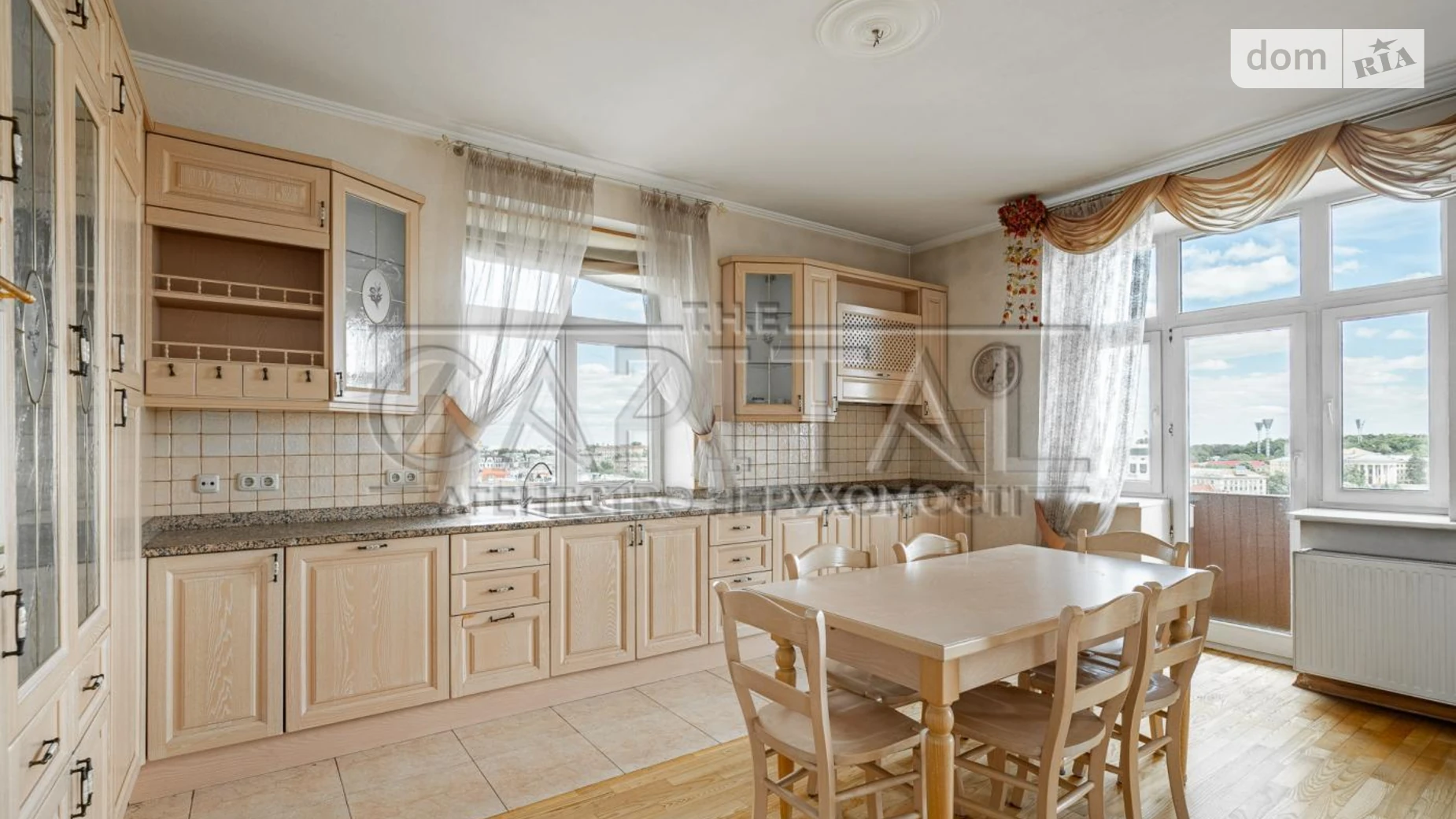 Продается 4-комнатная квартира 233.5 кв. м в, цена: 450000 $ - фото 2