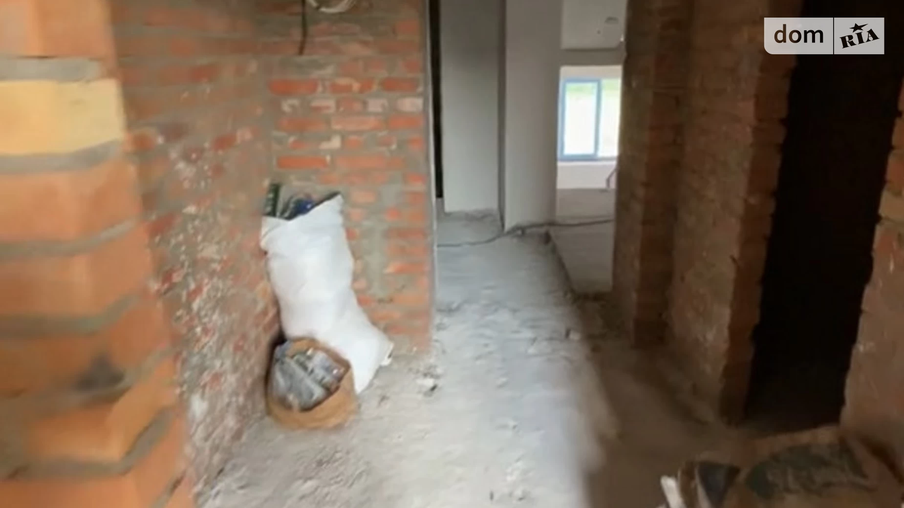 Продается 1-комнатная квартира 35 кв. м в Буче, ул. Яблонская, 17 - фото 4